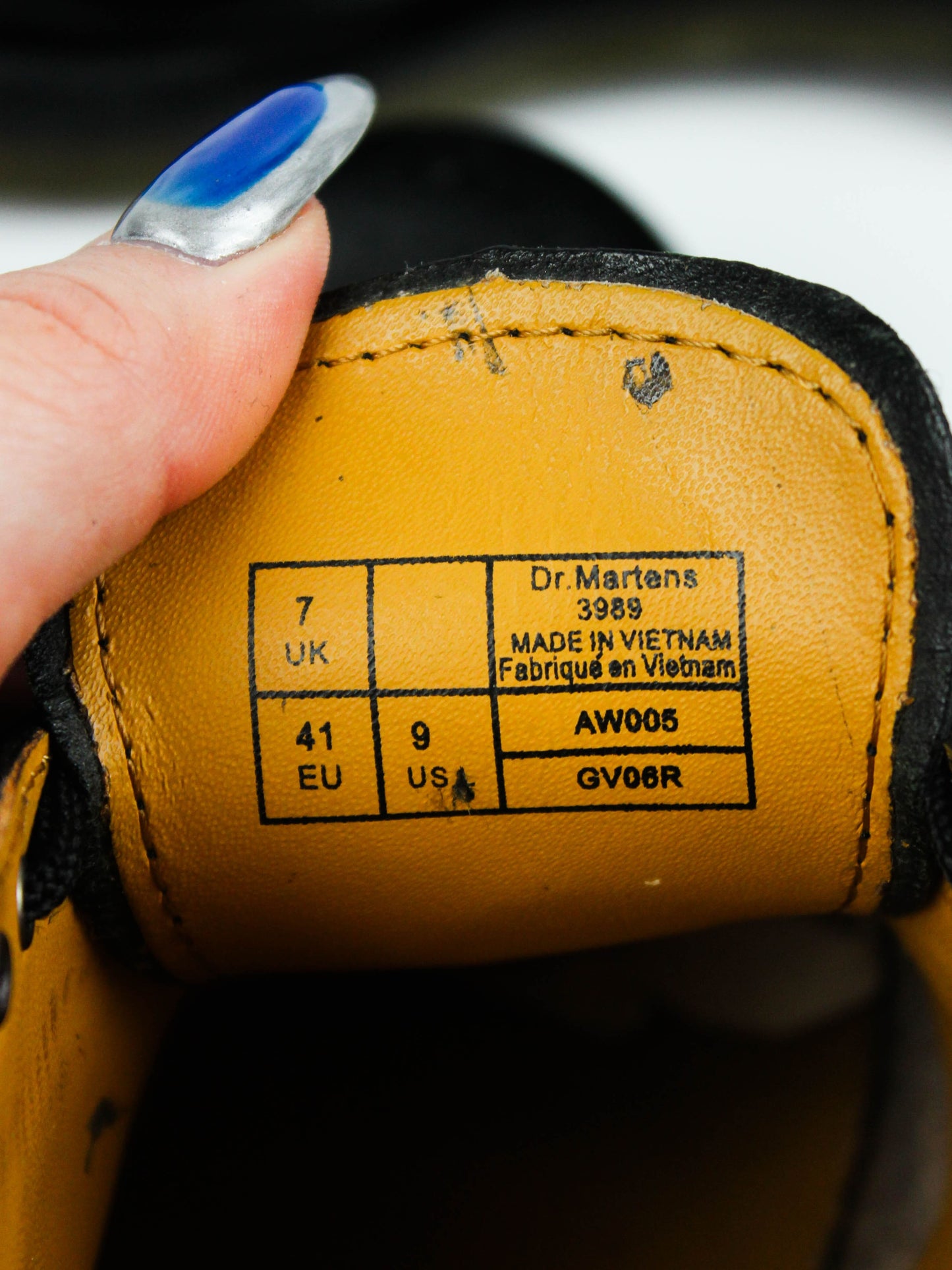 Dr. Martens 3989 Brogue