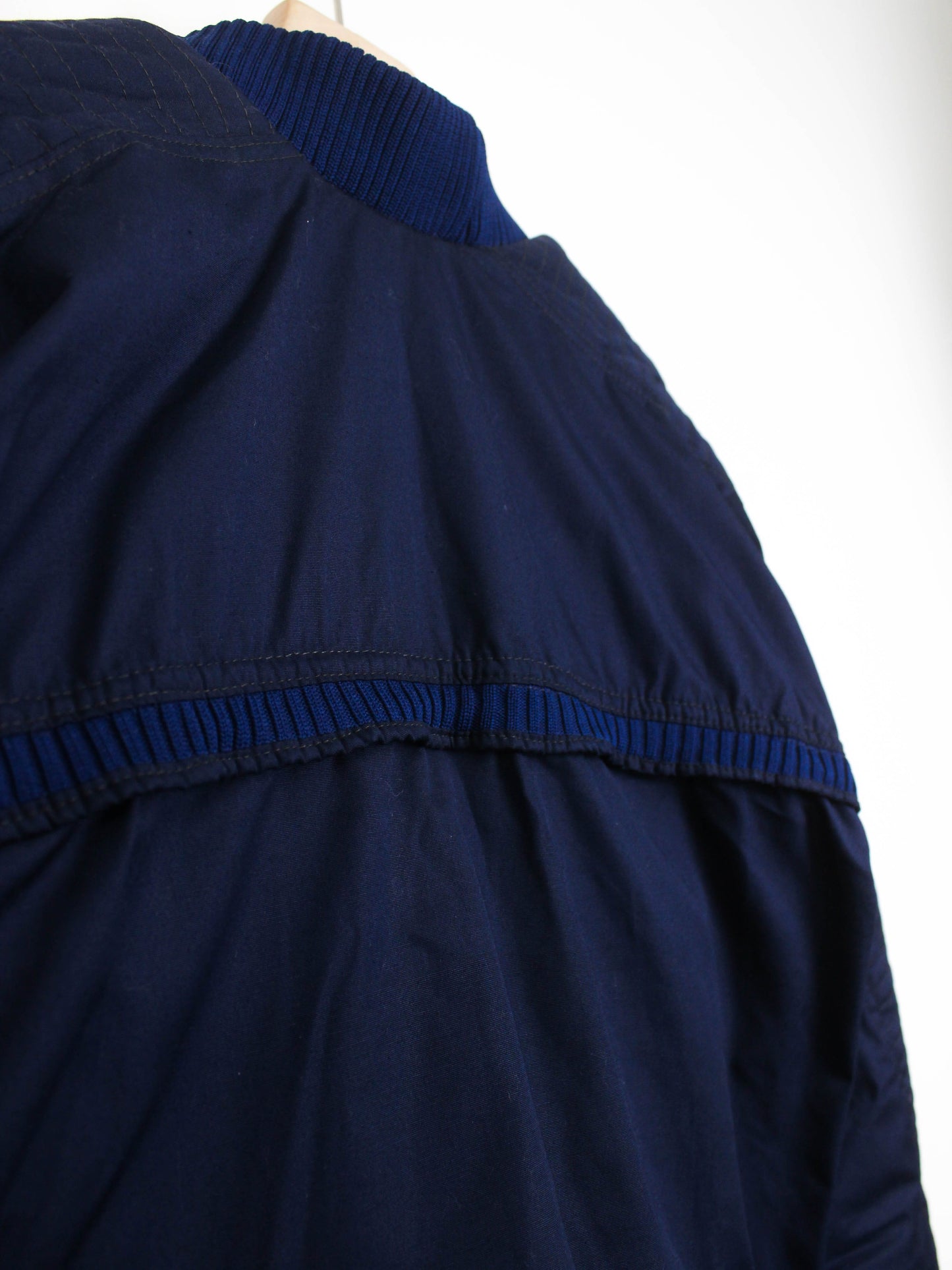 Утеплений бомбер Deep Navy