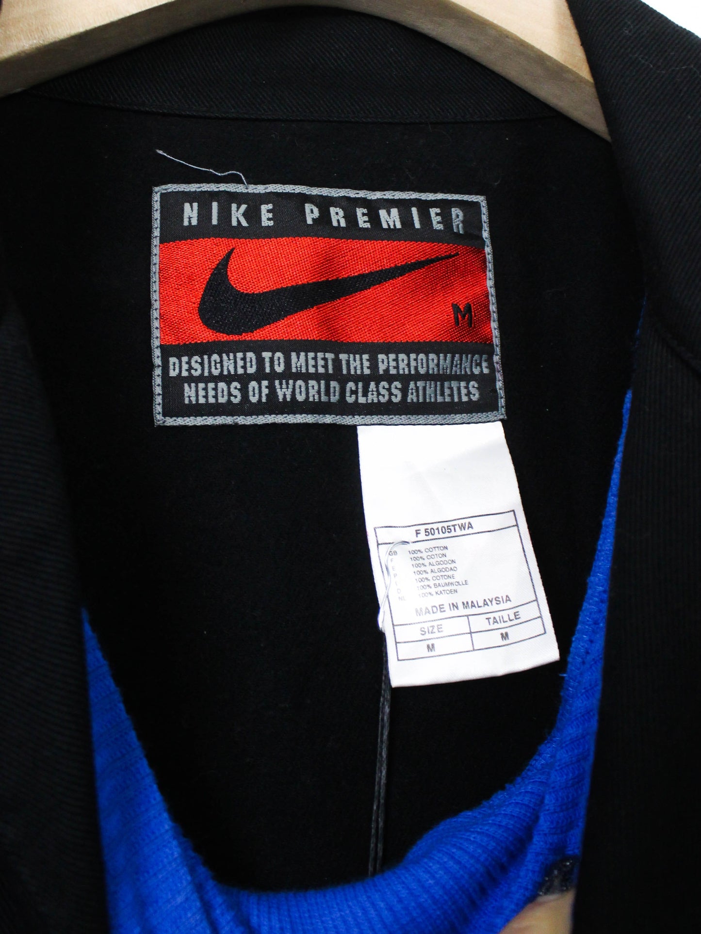 Вінтажна кофта Nike чорно-синього кольору