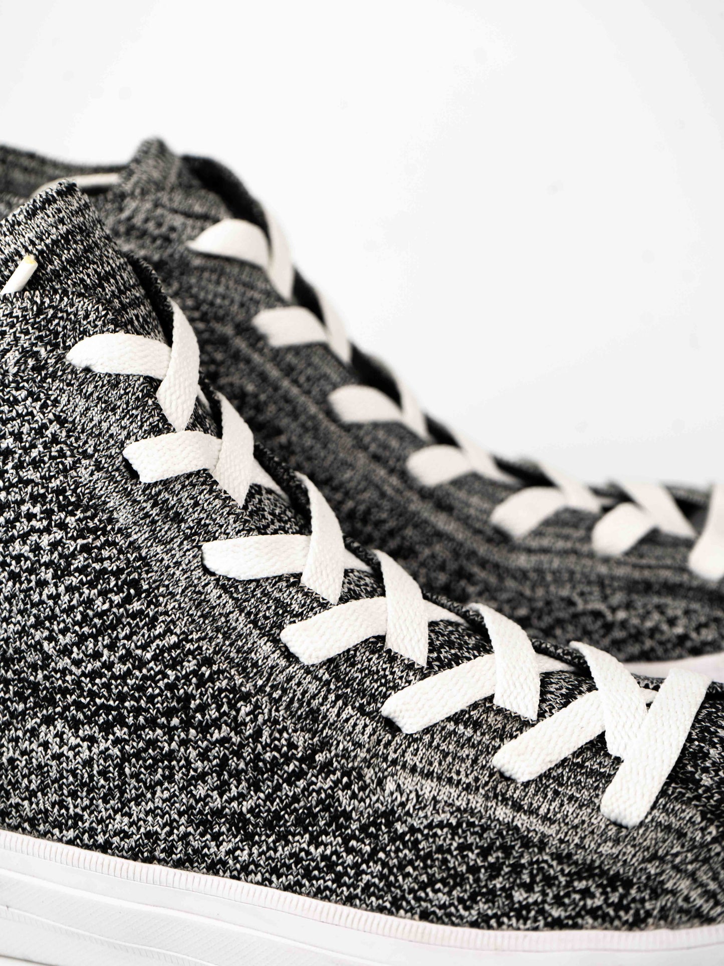 Converse Flyknit Chuck Taylor Lunaron