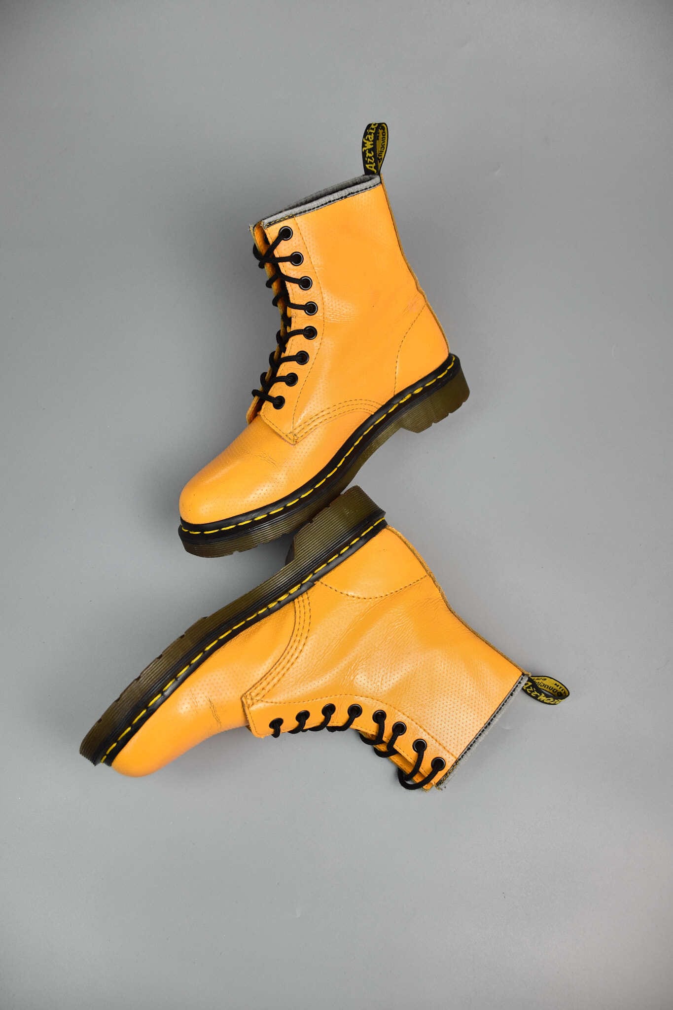 Dr. Martens 1460 QQ Dot Saffron Orange