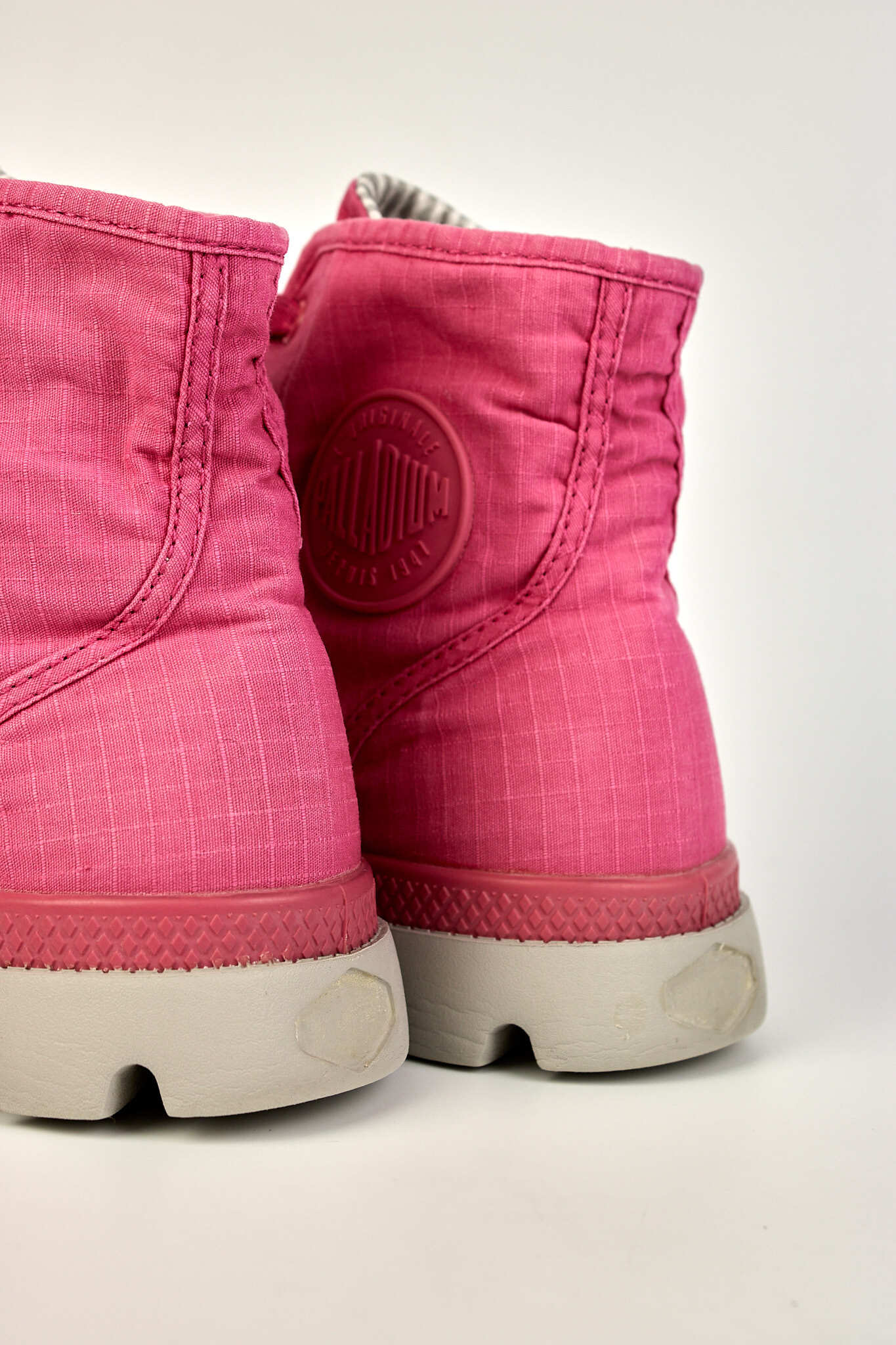 Palladium Pampa Hi Pink