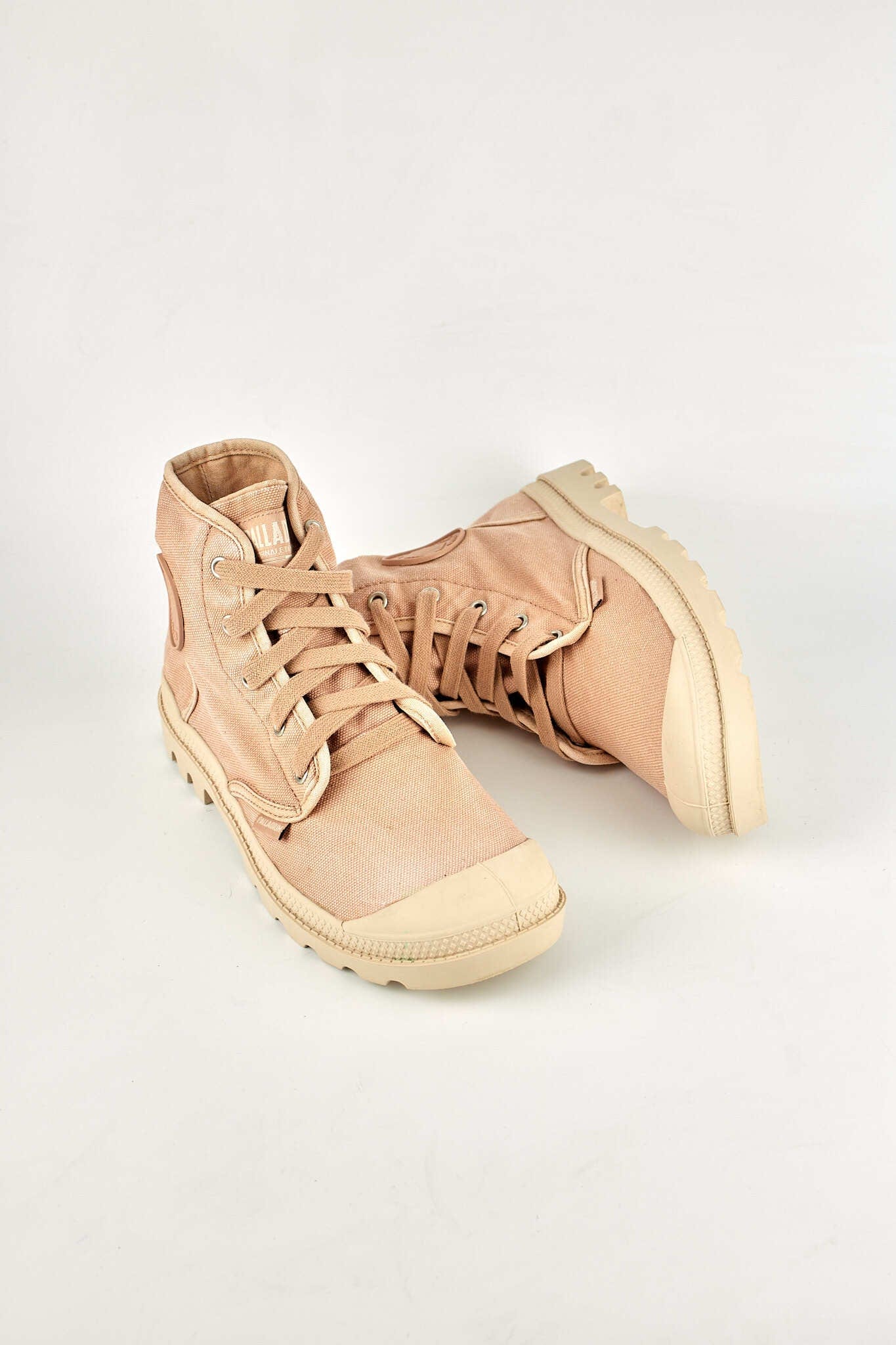 Palladium Pampa Hi Pink