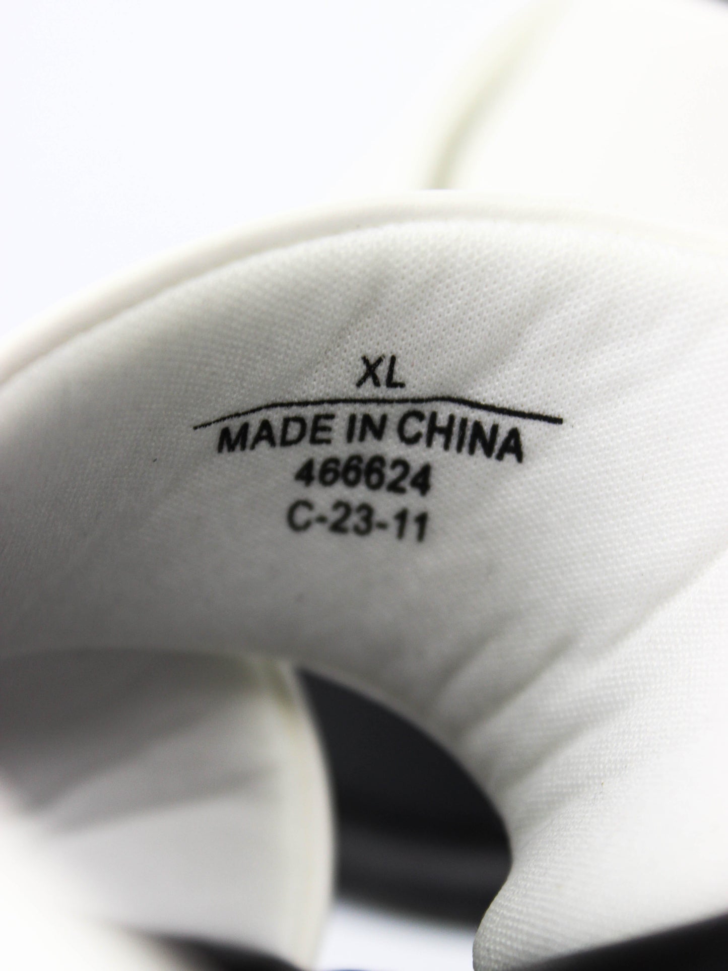 Uniqlo Black-White Sandals