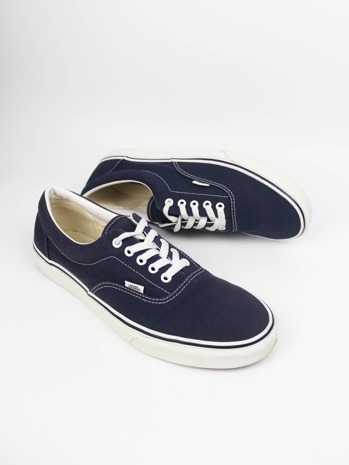 Vans authentic