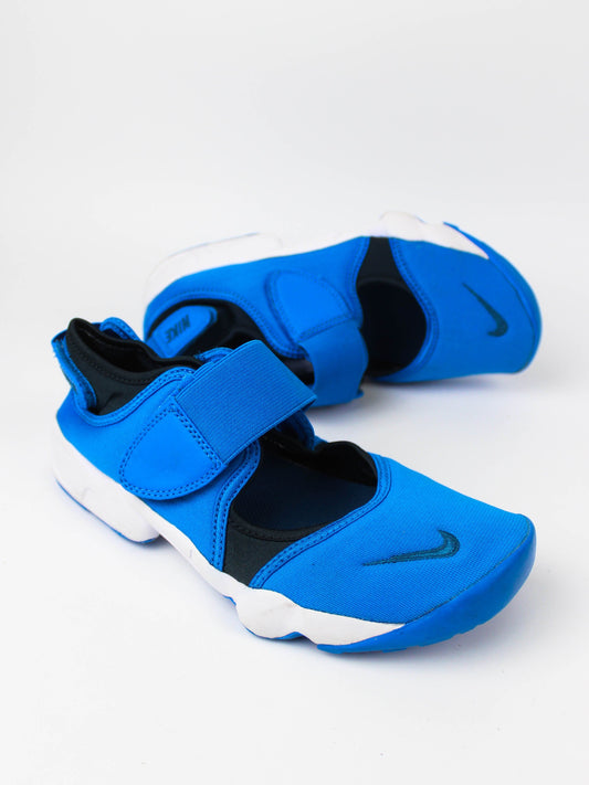 Nike Rift Deep Blue