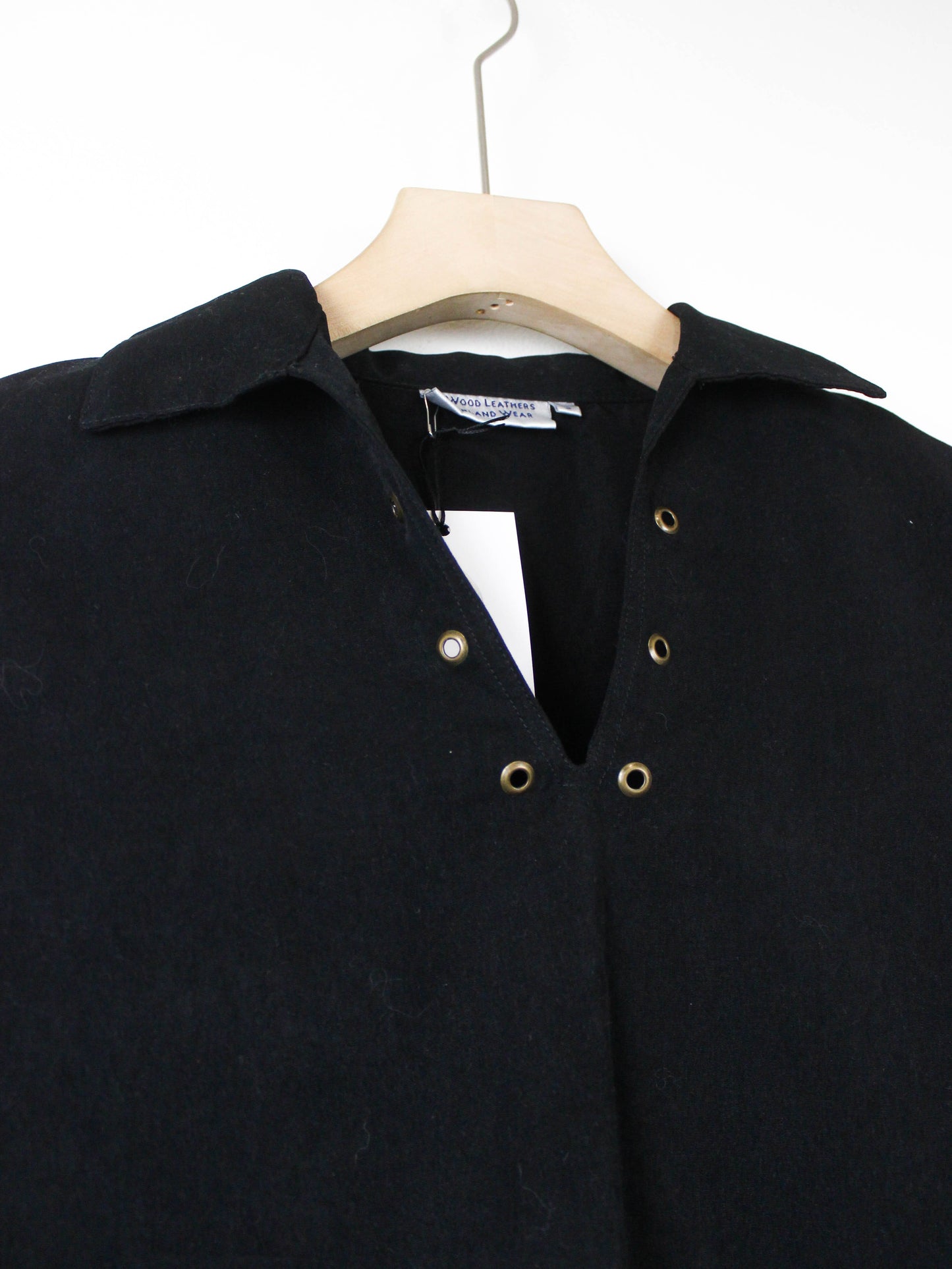 Чорна кофтинка  J. Wood Leathers