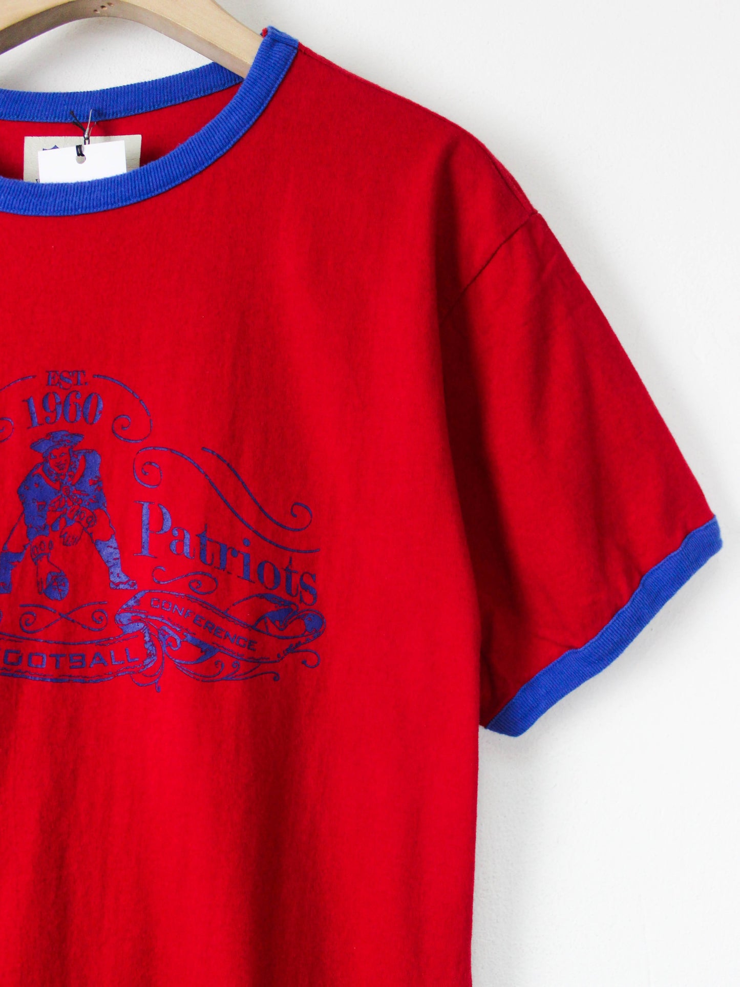 Червона футболка Mitchell & Ness