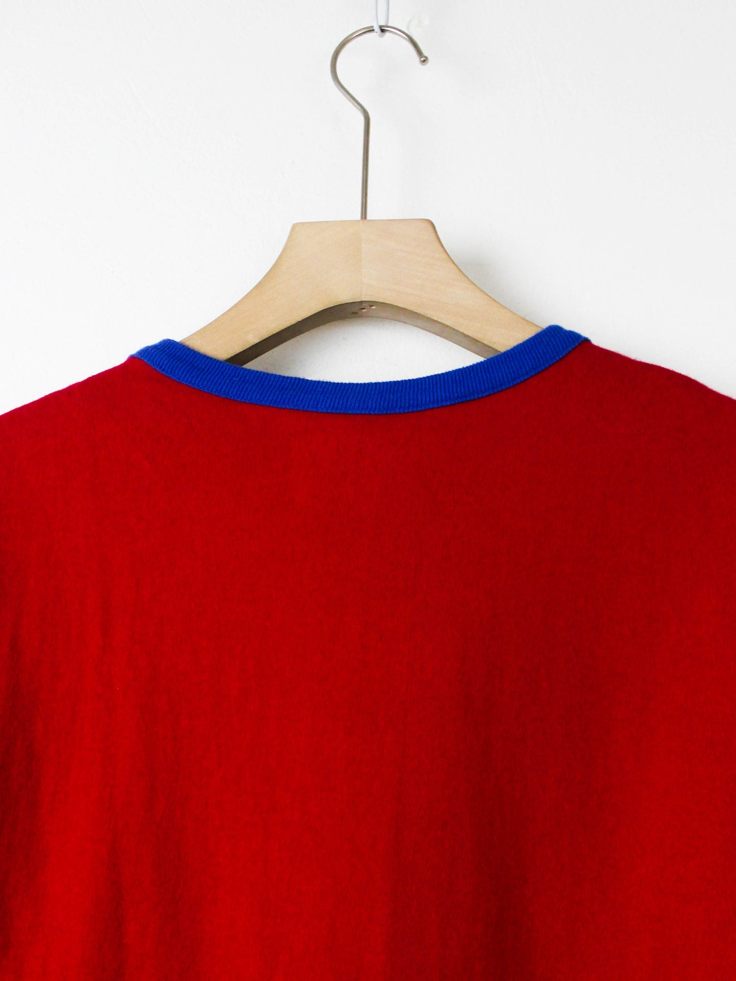 Червона футболка Mitchell & Ness