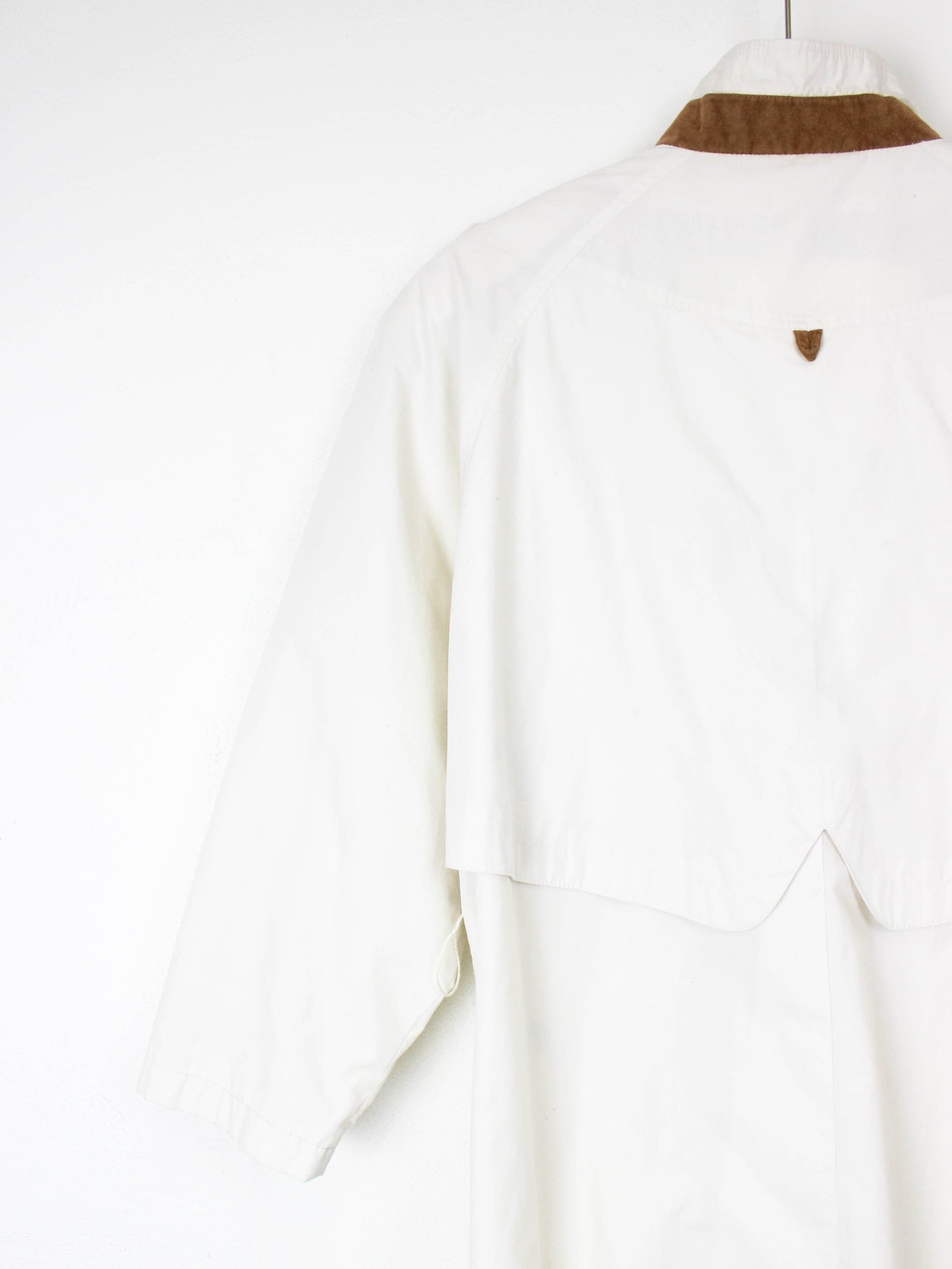 Білий тренч із шкіряними вставками SAVANA