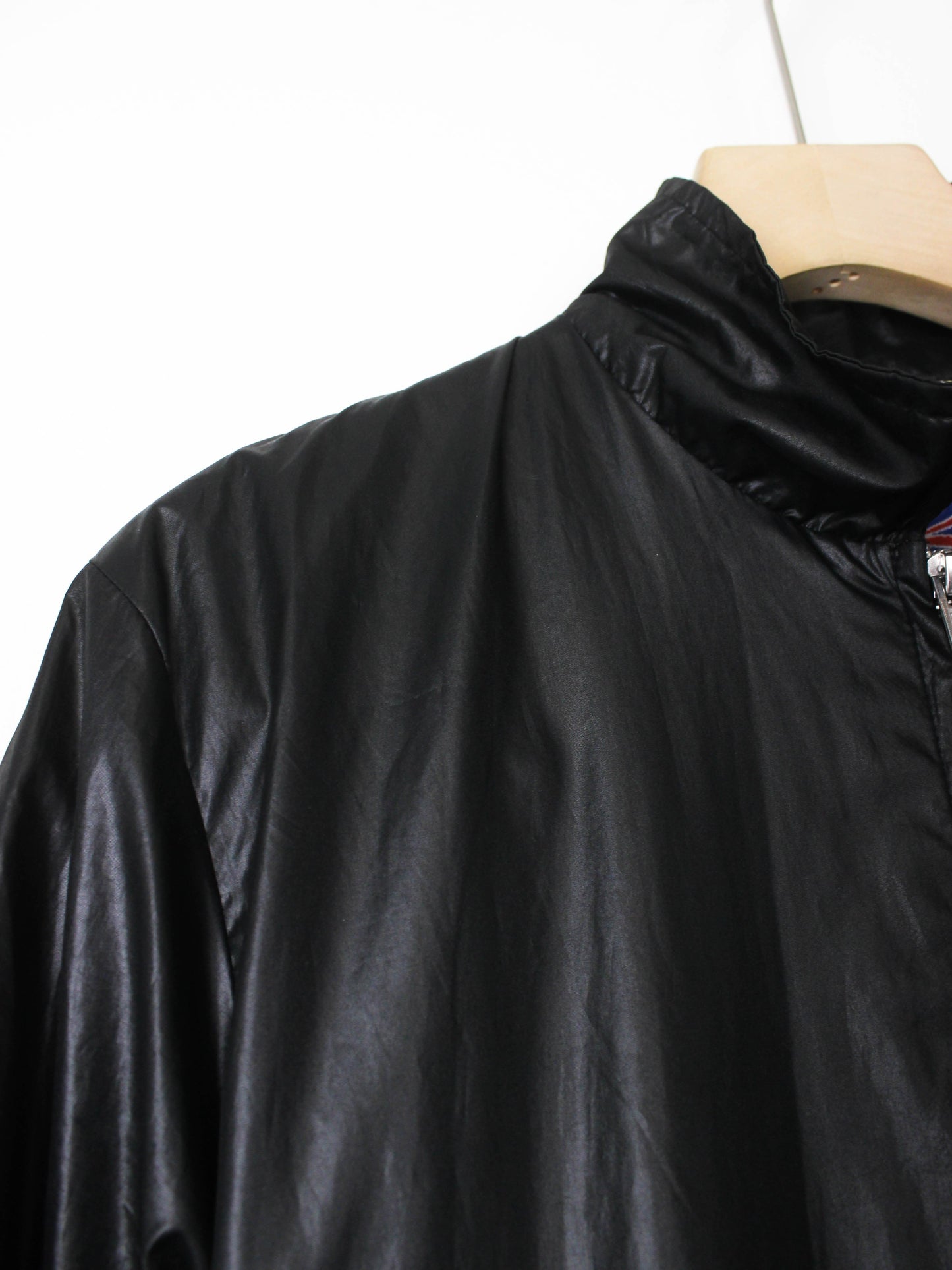 Чорна вітровка Harrington