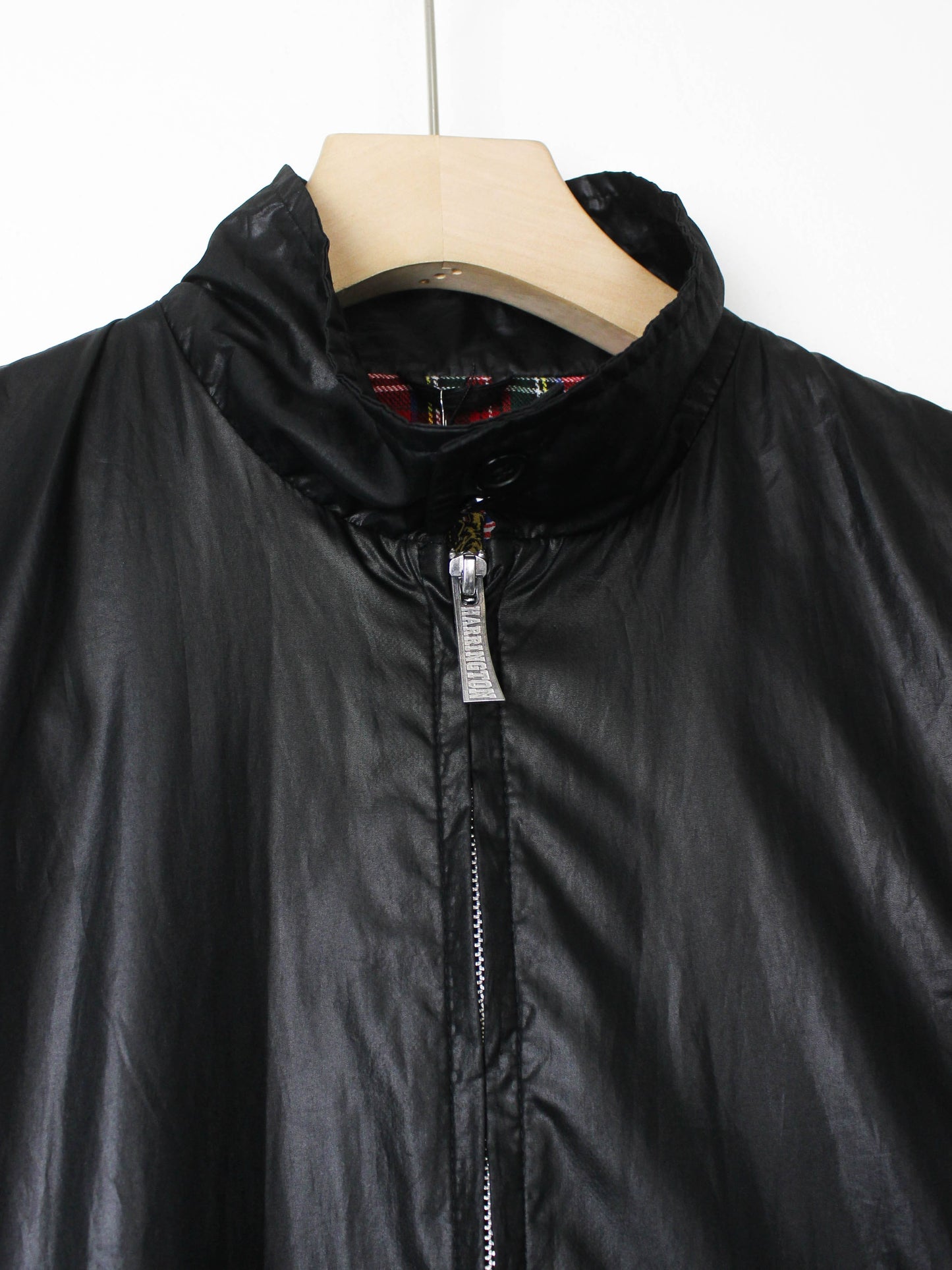 Чорна вітровка Harrington