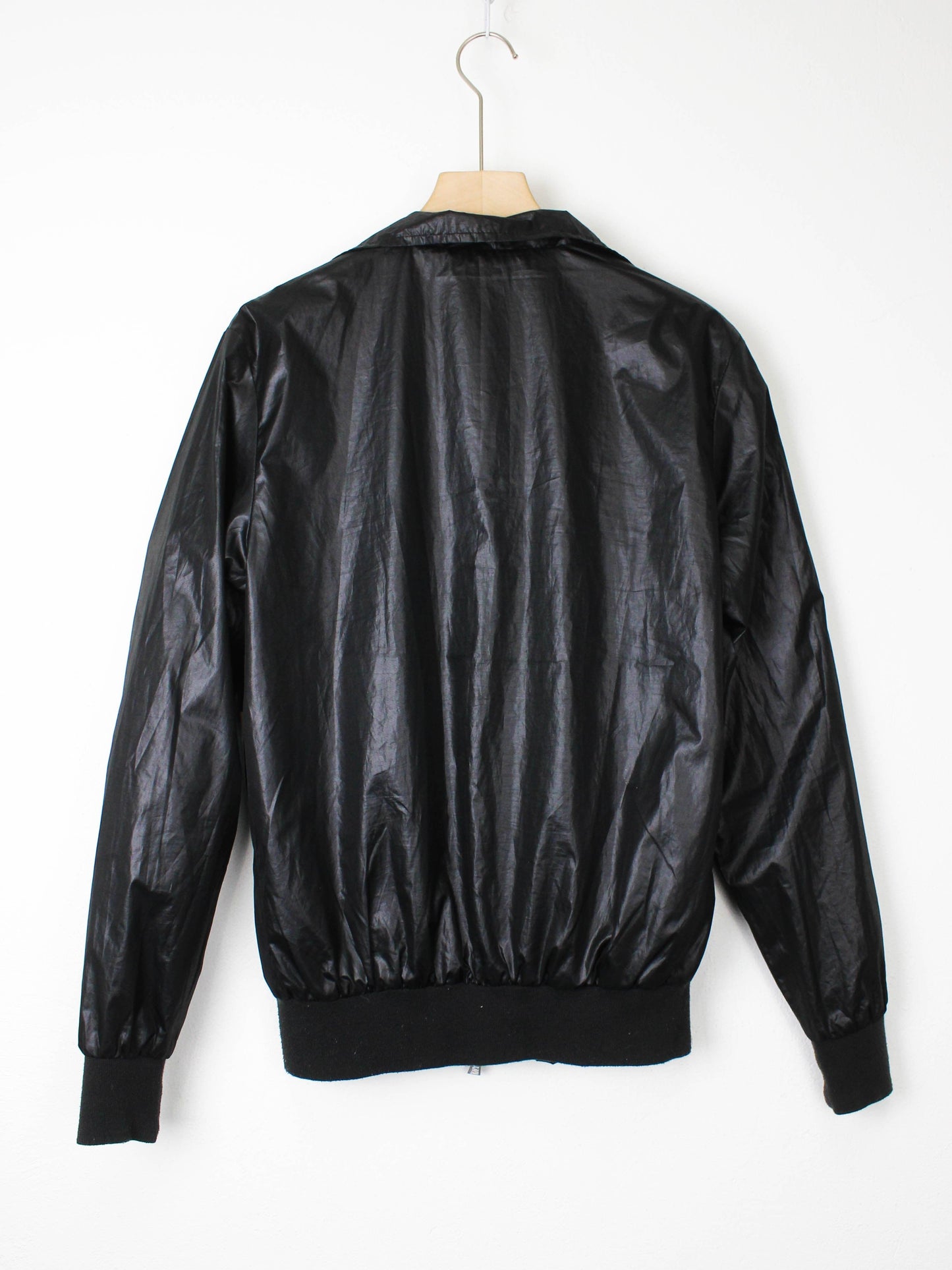 Чорна вітровка Harrington