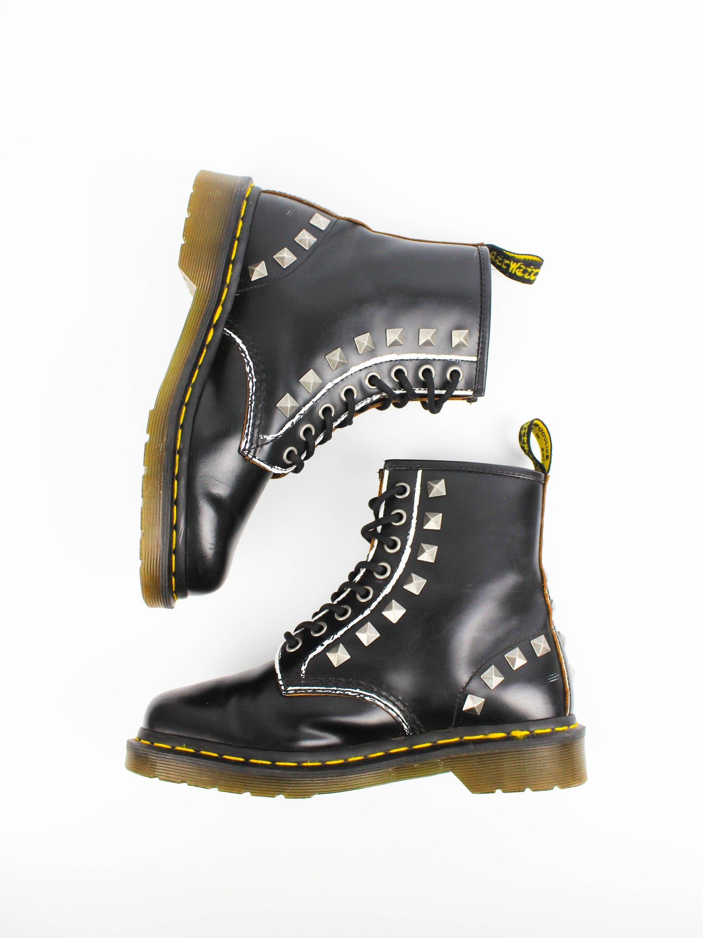 Dr. Martens 1460 Stud in Black