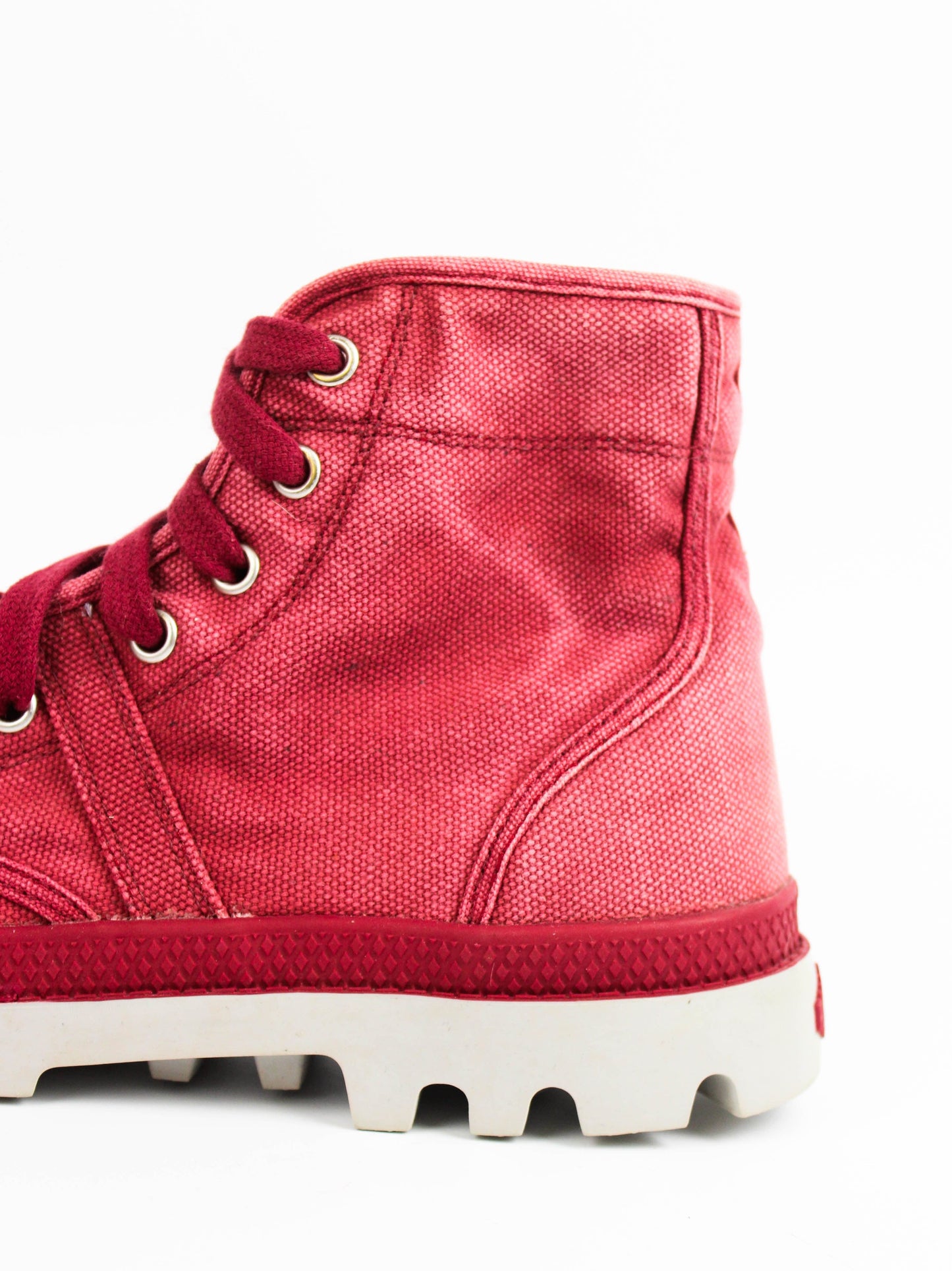 Palladium Pampa Pink