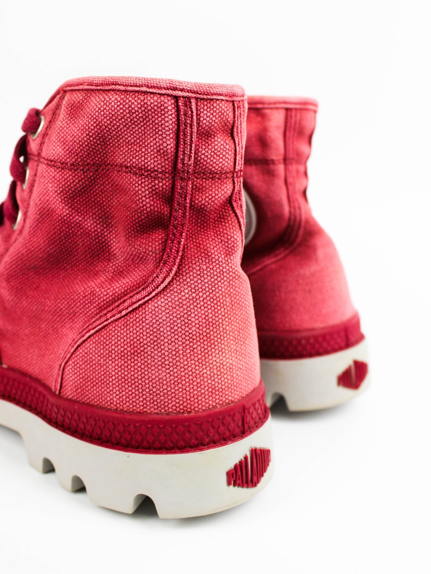 Palladium Pampa Pink