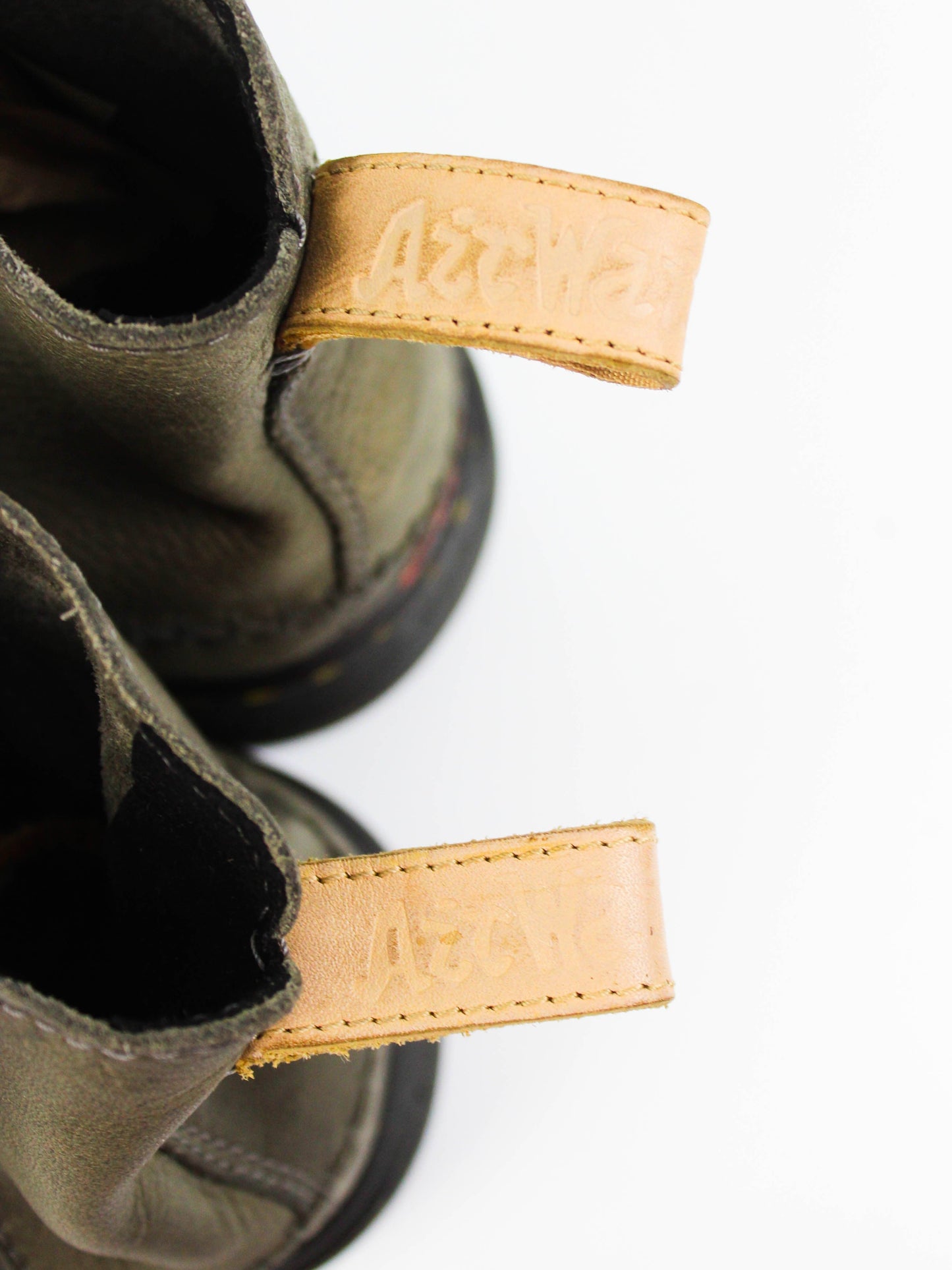 Dr. Martens Flloyd 5 Eye Boots