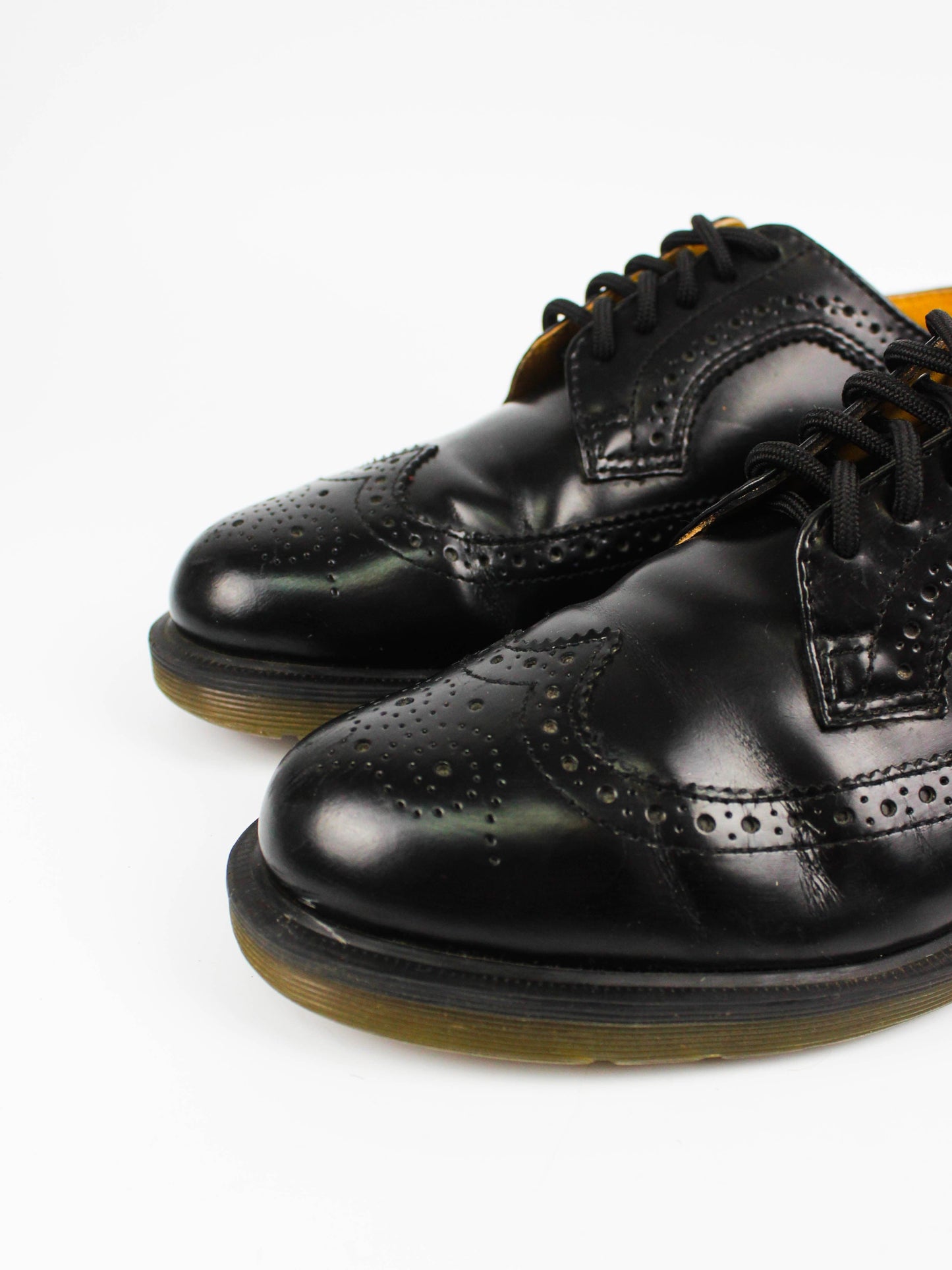 Dr. Martens 3989 Brogue