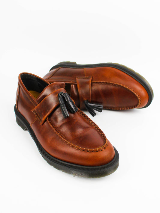 Dr. Martens Adrian Tassel