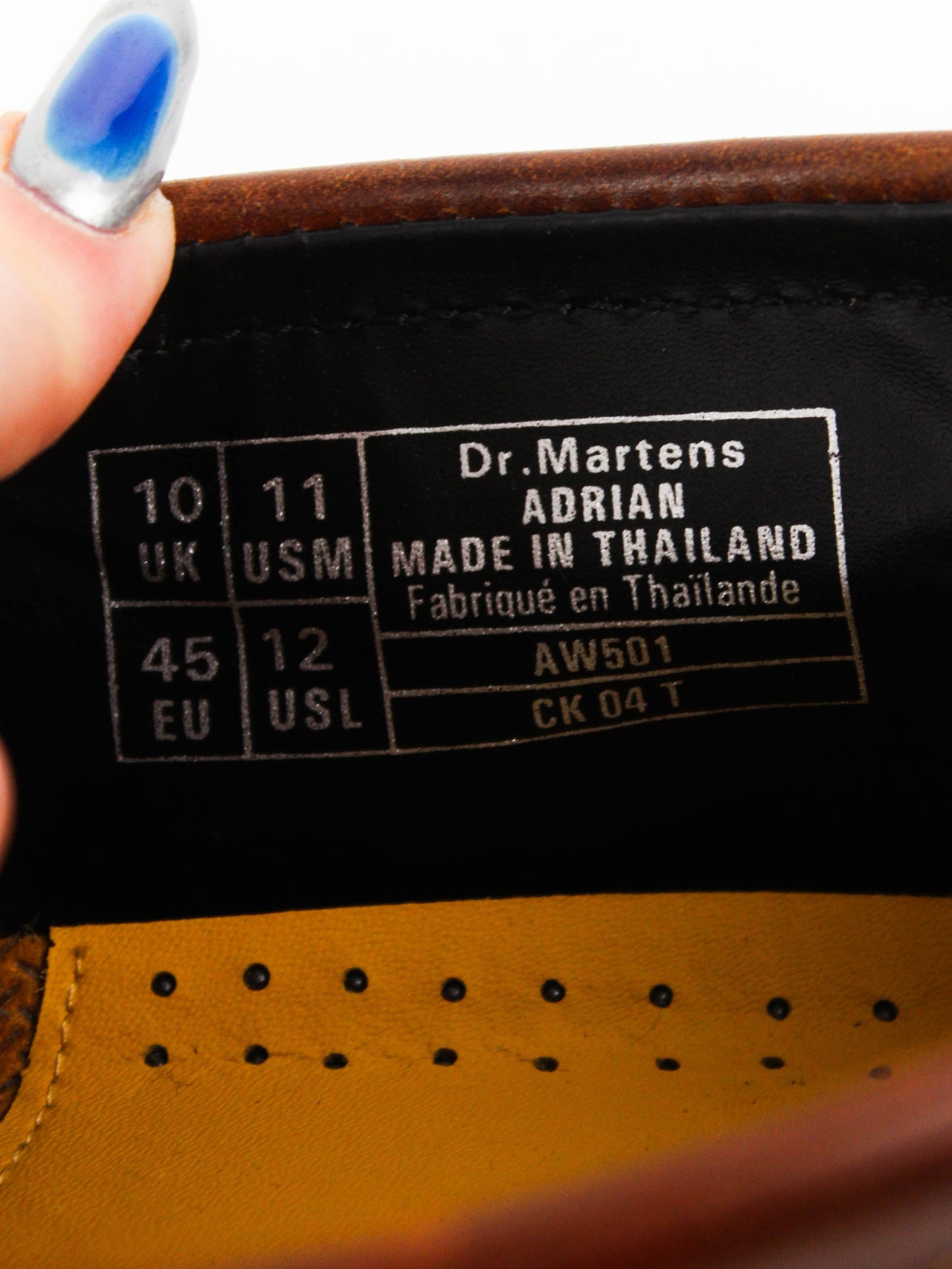 Dr. Martens Adrian Tassel