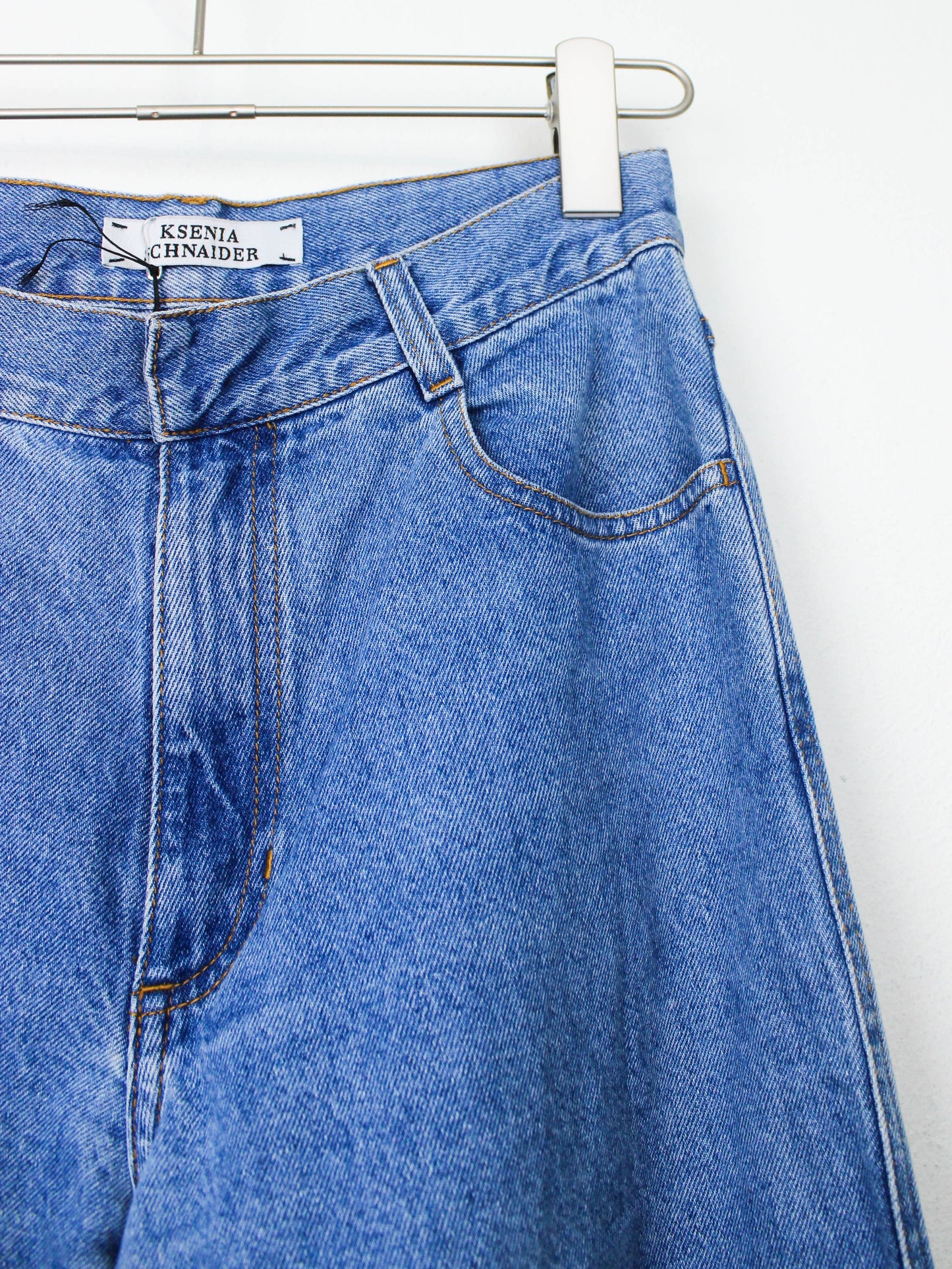 Джинси Ksenia Schnaider