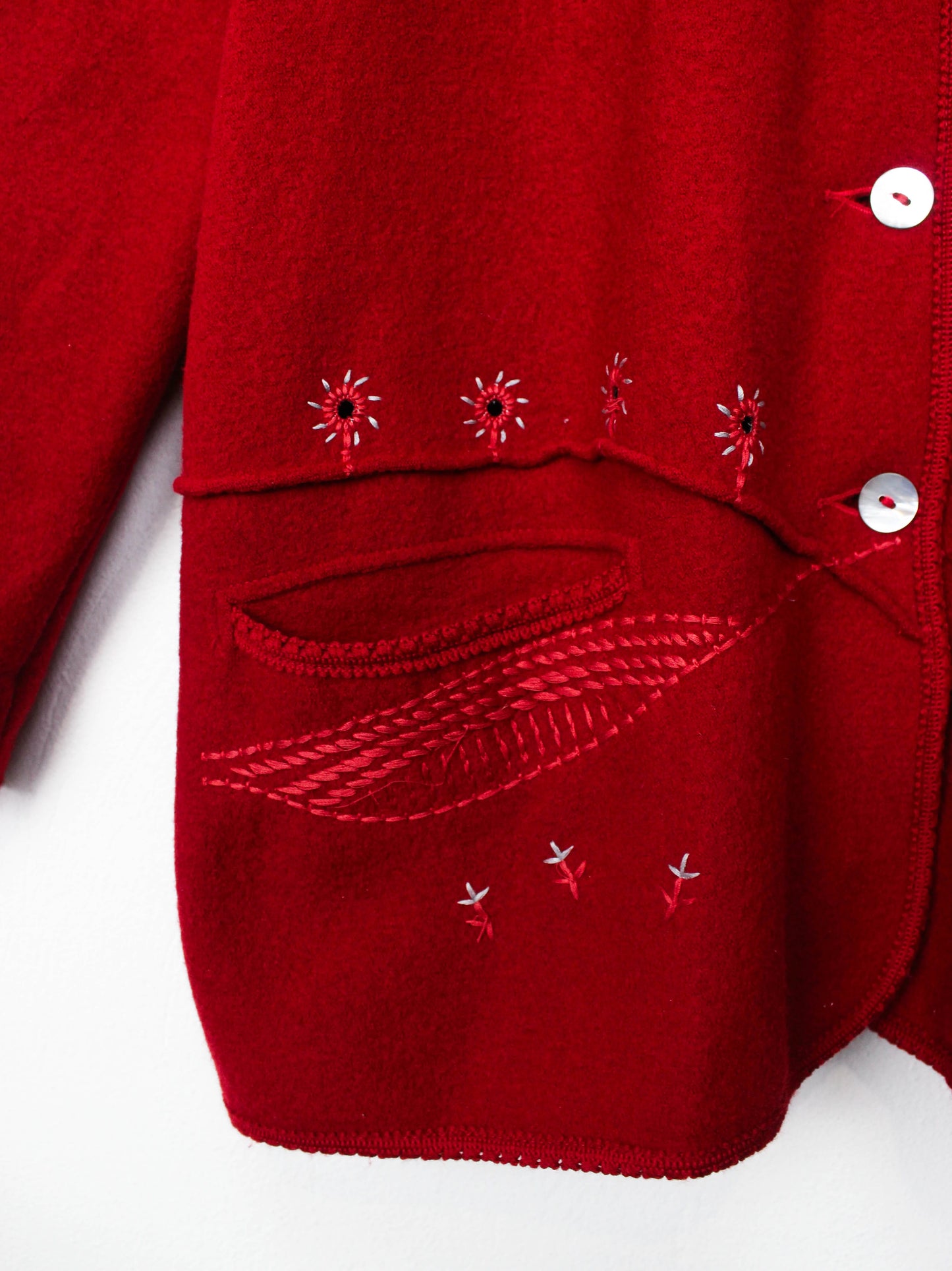 Червоний кардиган Giesswein