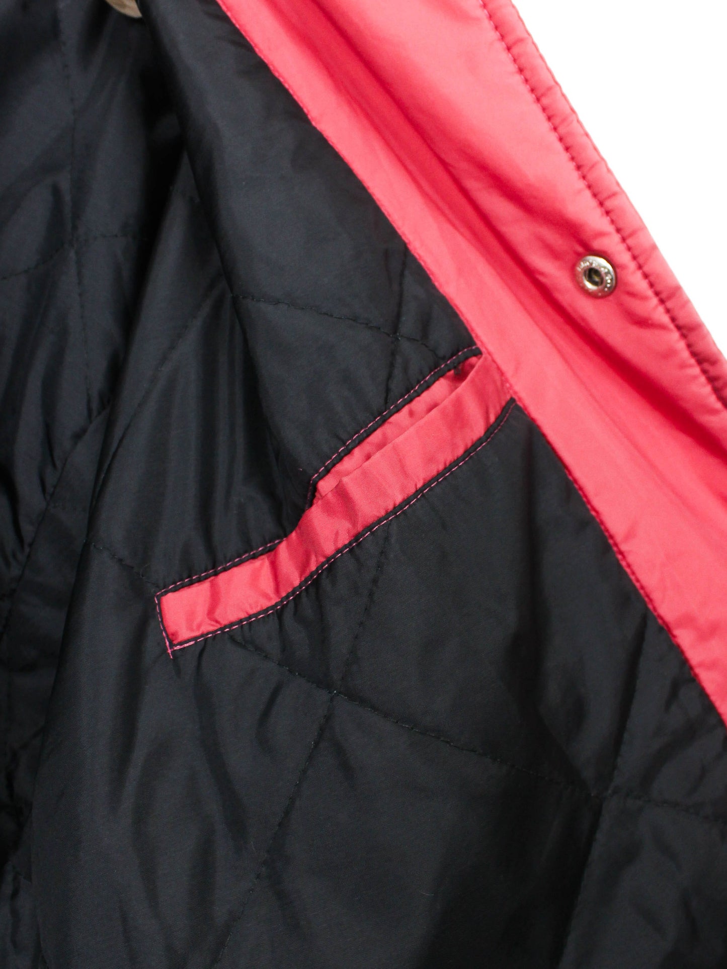 Червона куртка Lee