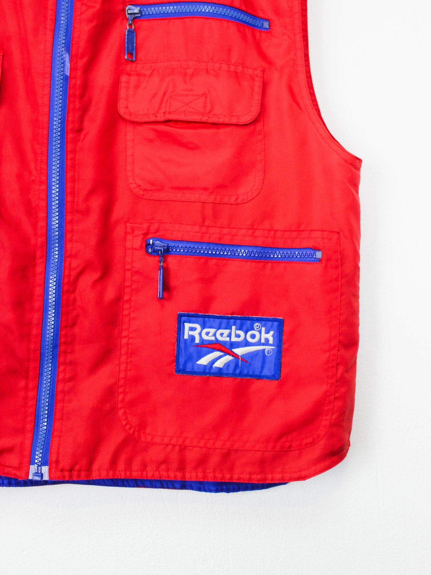 Червоно-синя жилетка Reebok