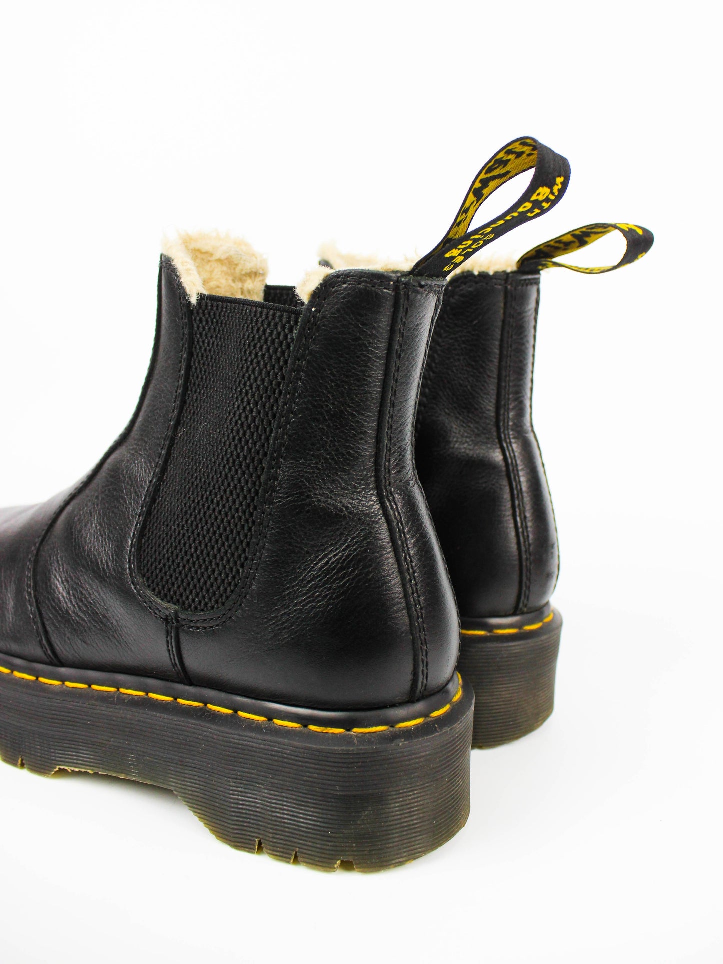Dr. Martens 2976 Quad Fur Lined - Black Pisa