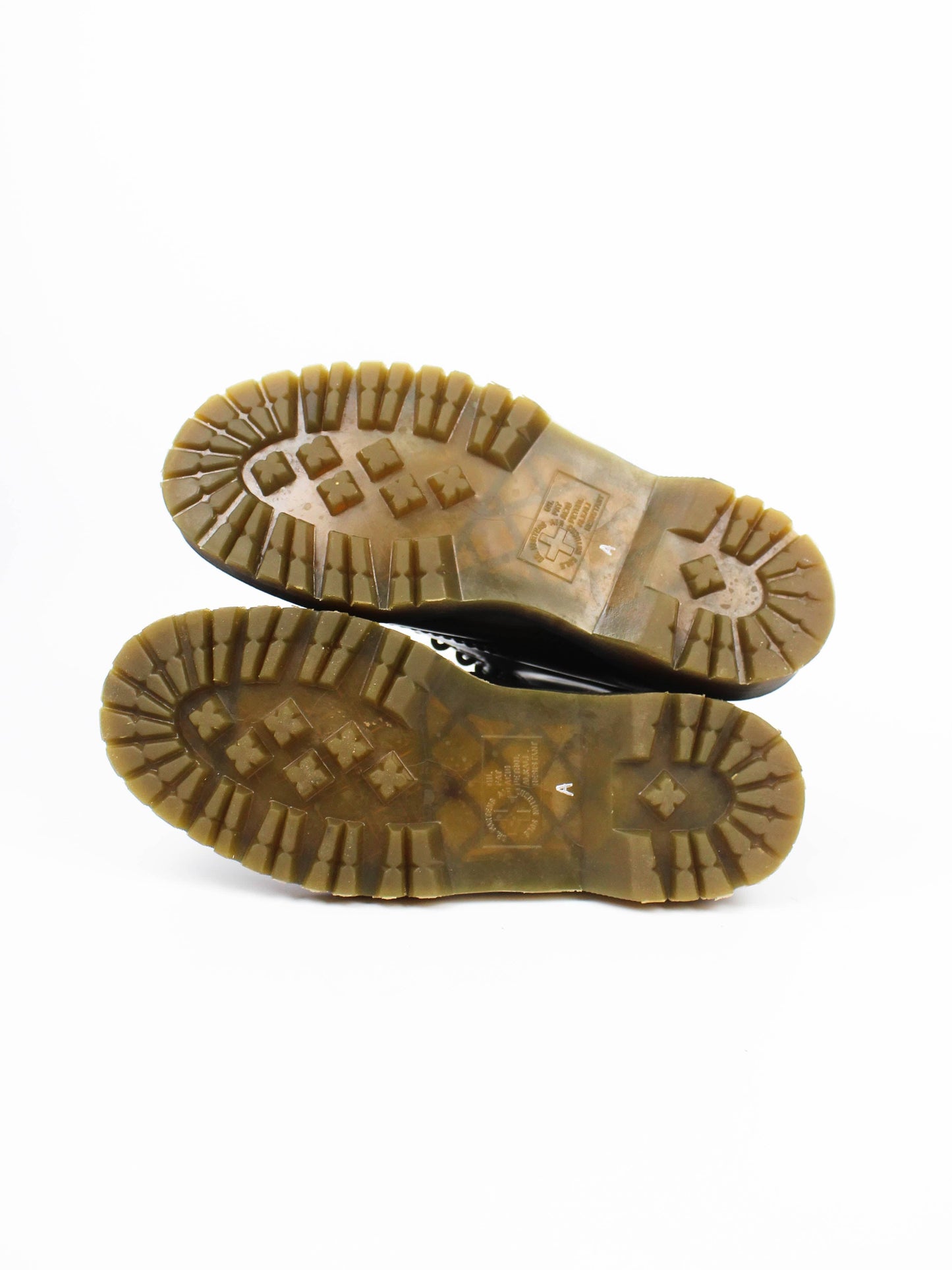 Dr. Martens 17878 – Smooth Brown