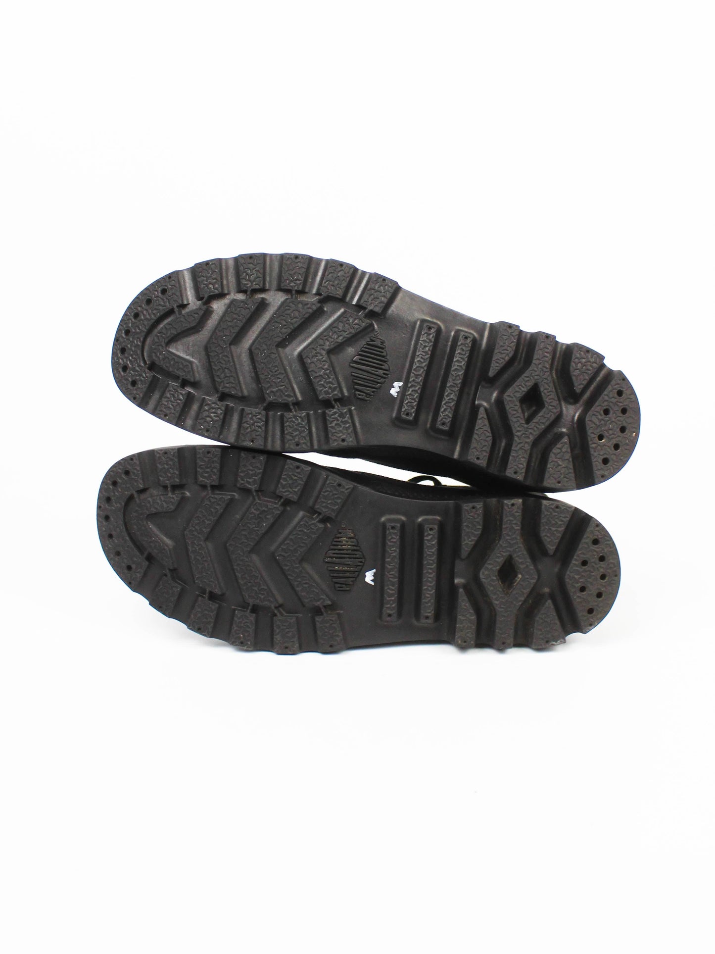 Palladium Pampa Hi Black