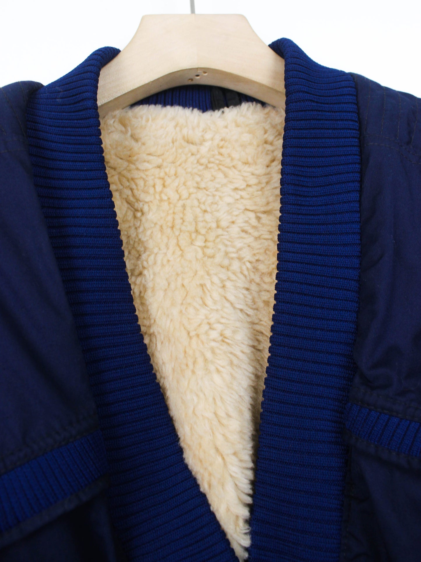 Утеплений бомбер Deep Navy