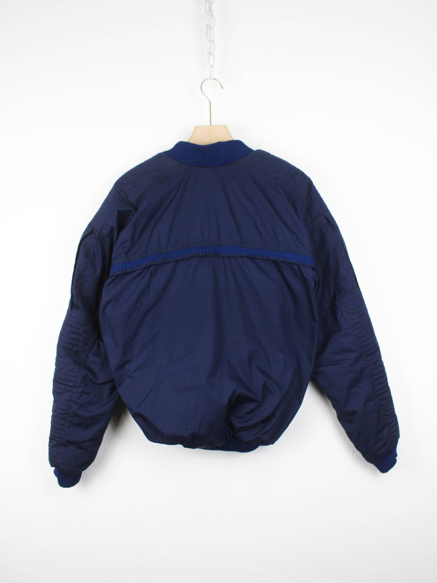 Утеплений бомбер Deep Navy