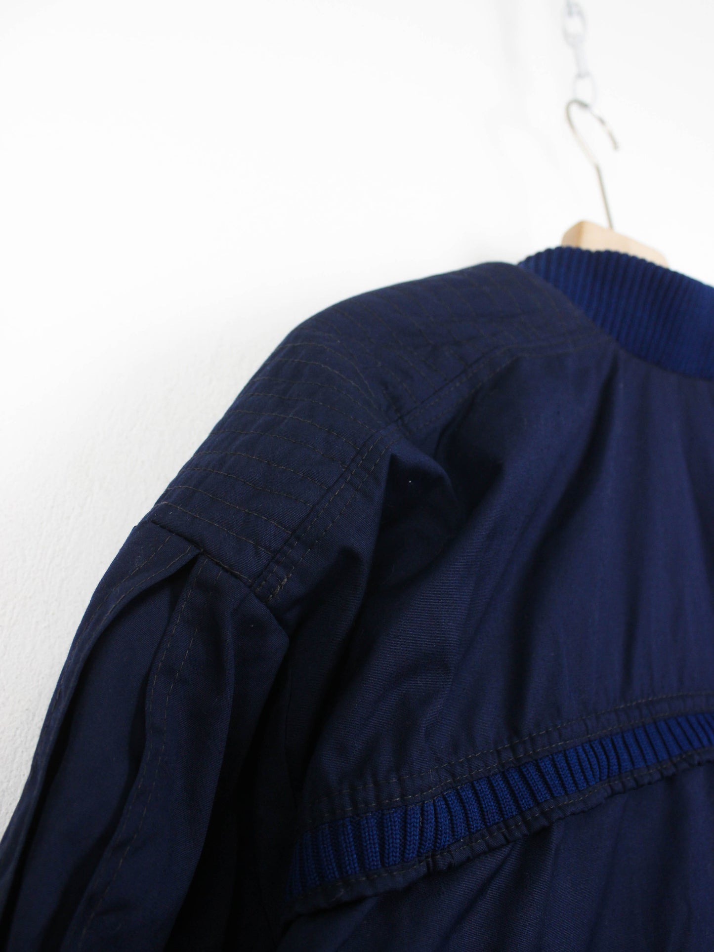 Утеплений бомбер Deep Navy