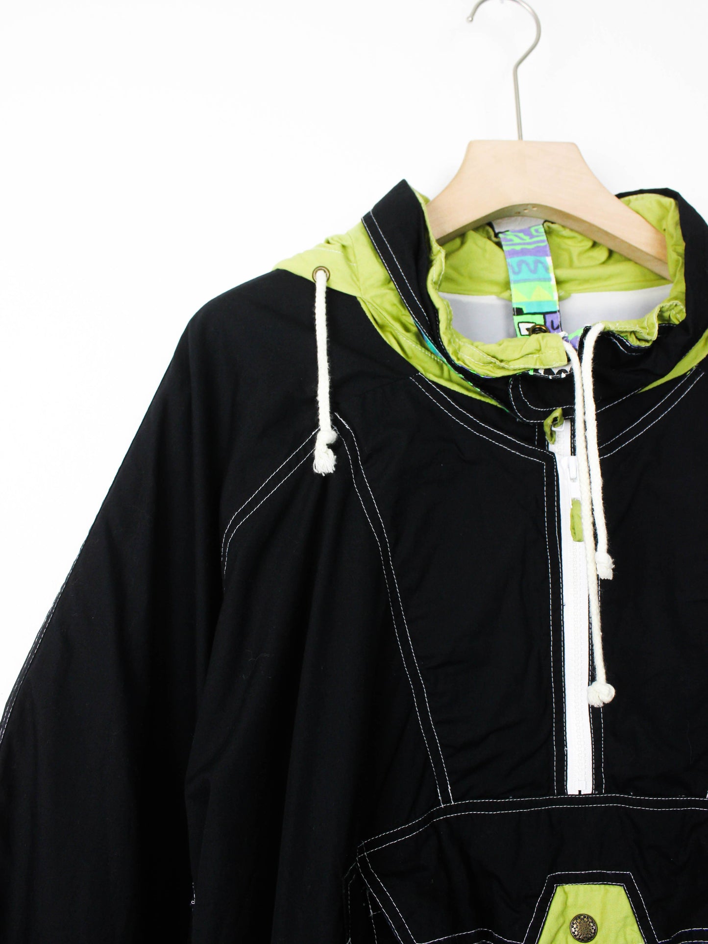 Анорак з 90-х з неоновими вставками