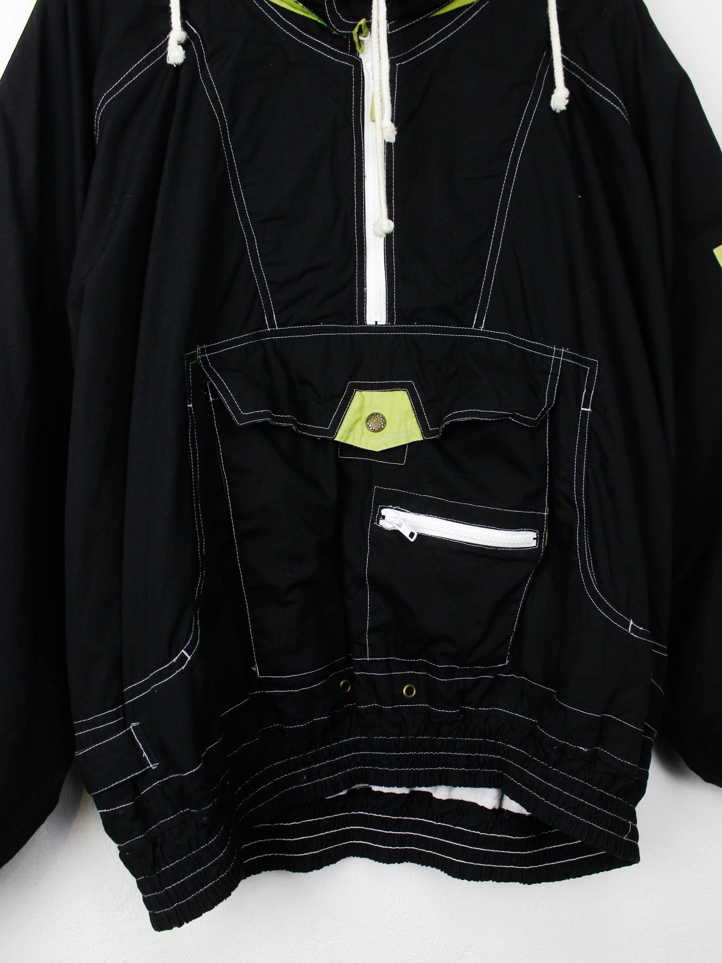 Анорак з 90-х з неоновими вставками