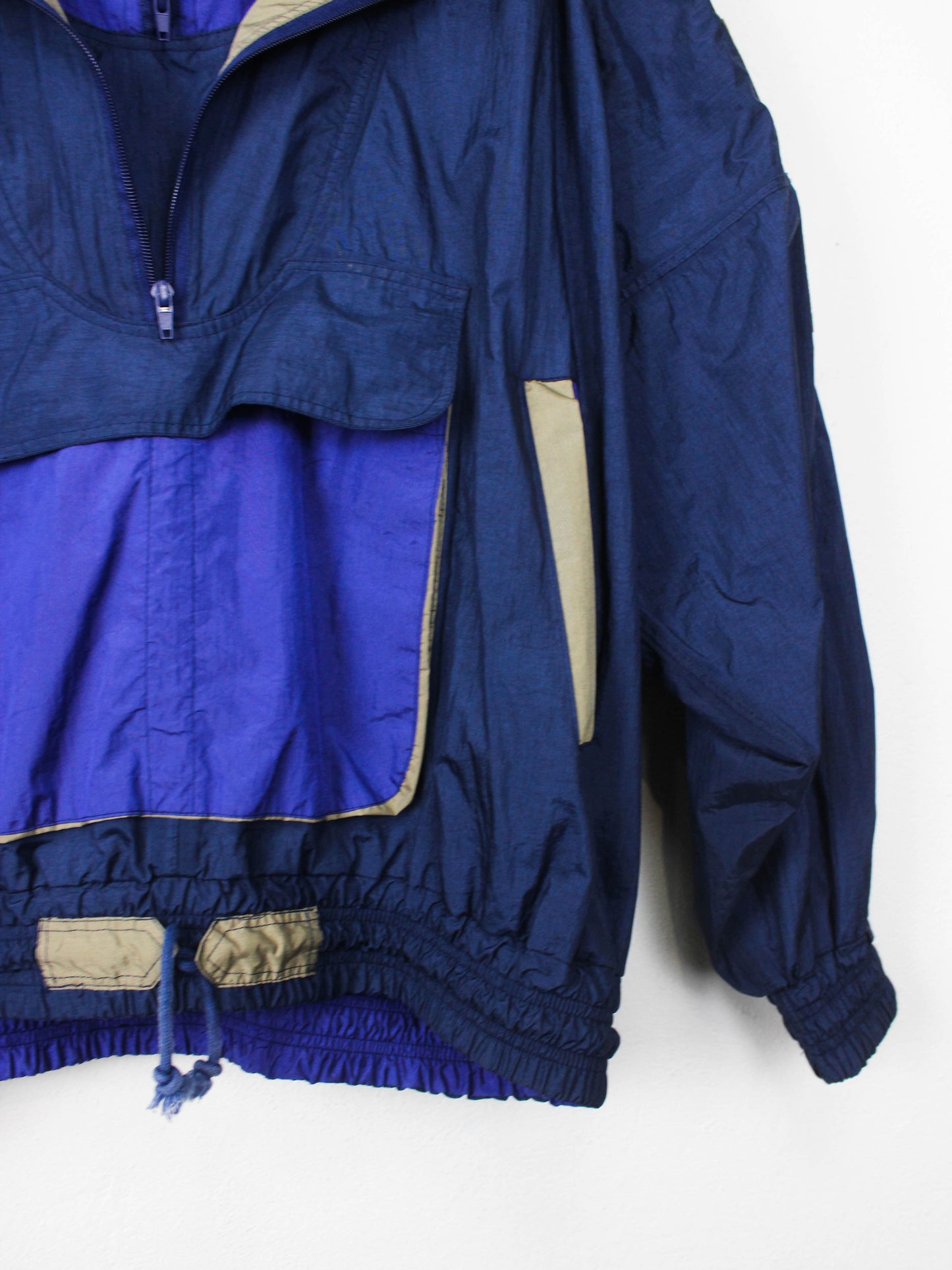 Кольорова вітровка-анорак з капюшоном з 90-х