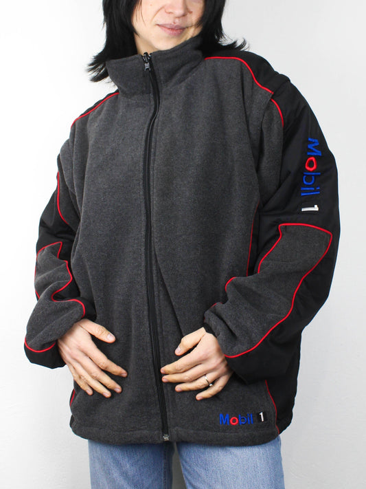 Фліска Mobil 1 з логотипами