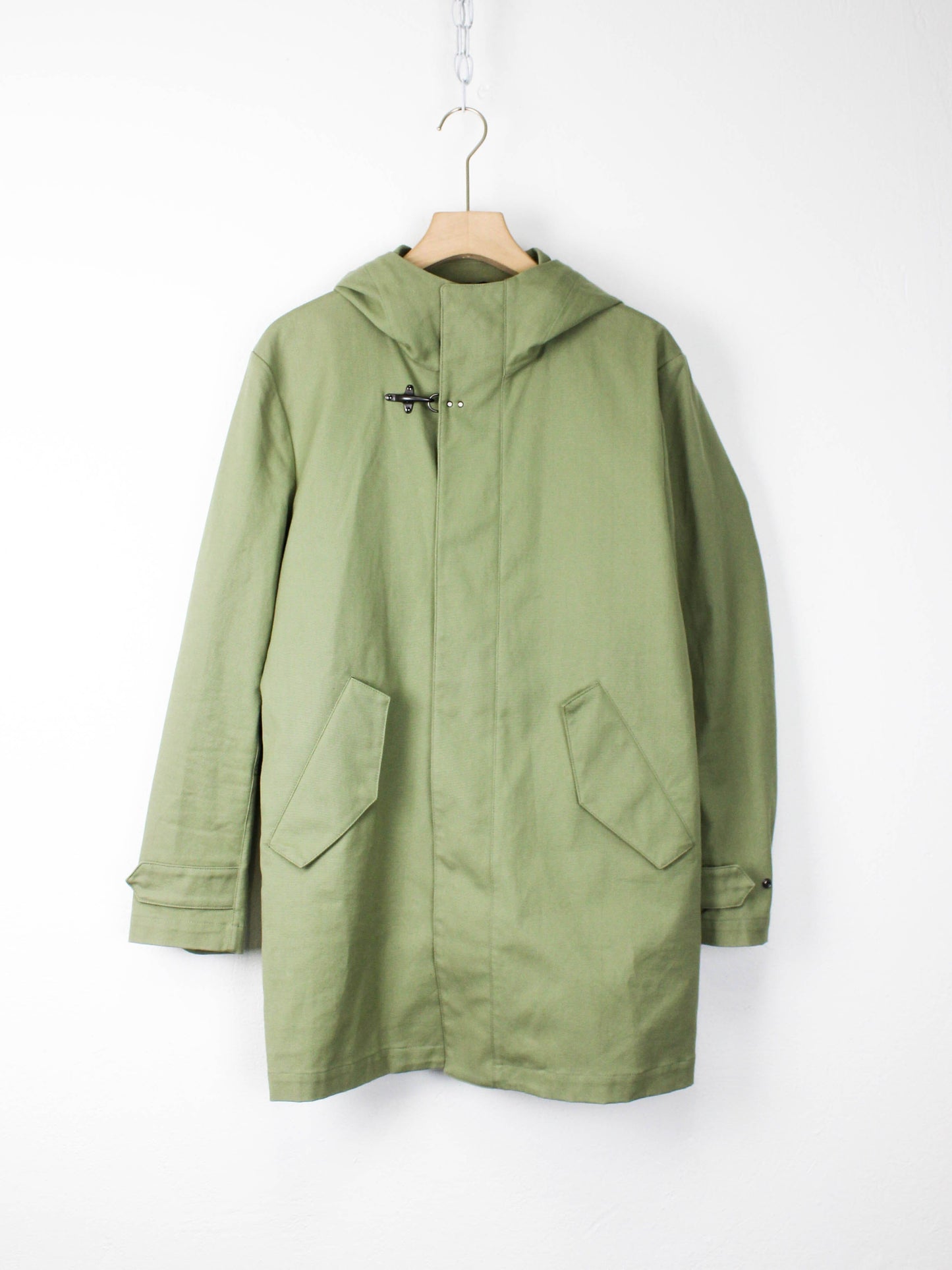 Оливкове пальто Tod`s