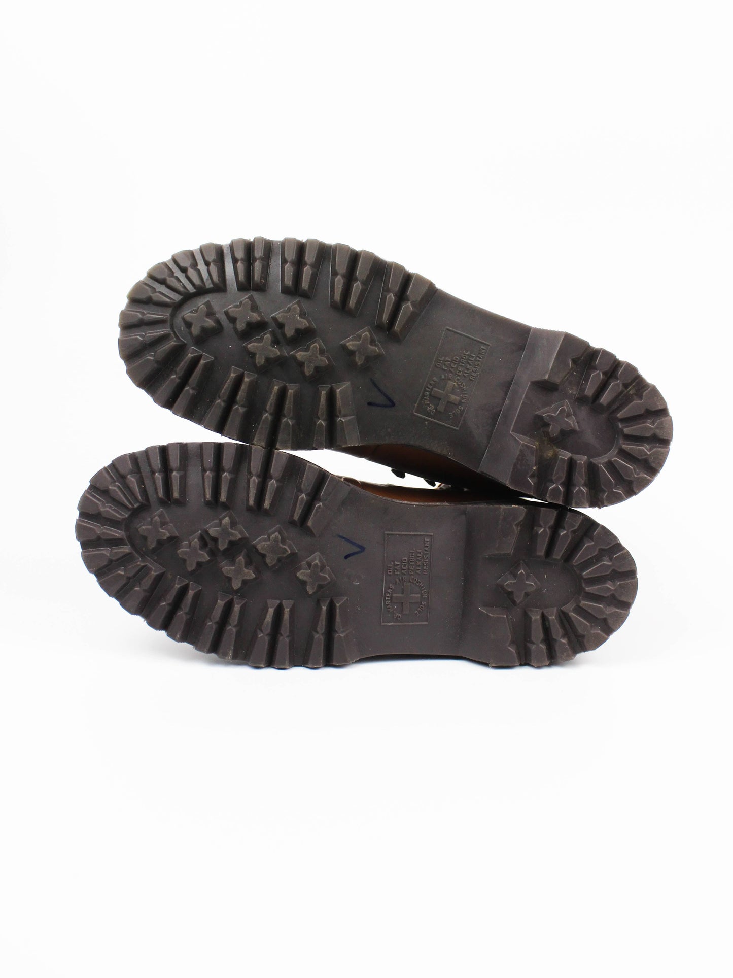 Dr. Martens Holt Hitch Hiker