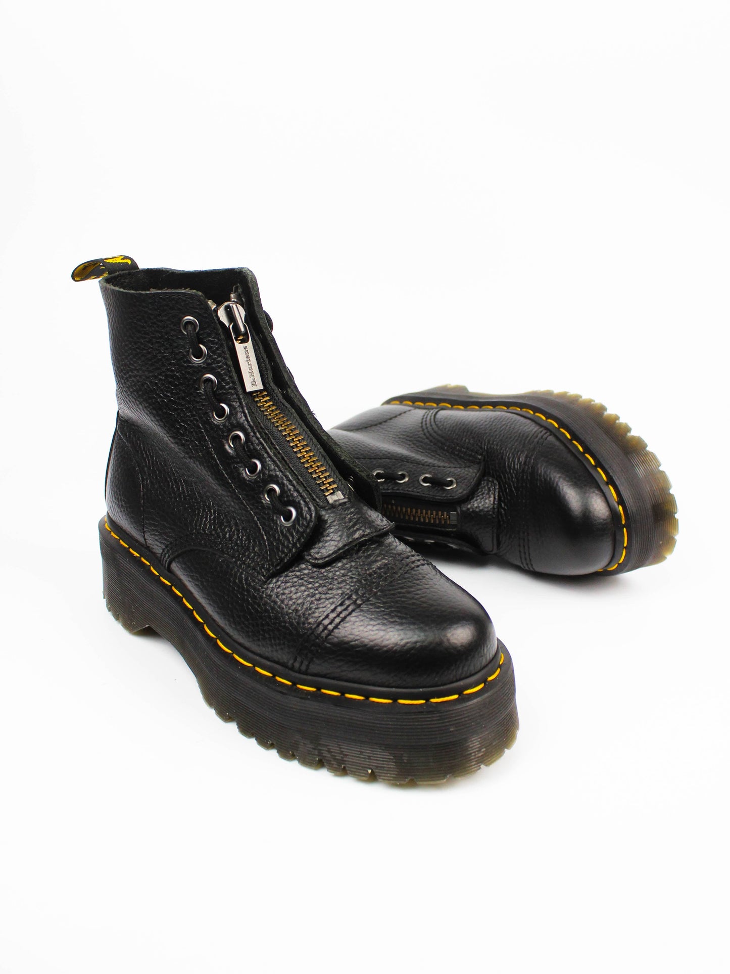 Dr. Martens Sinclair Nappa