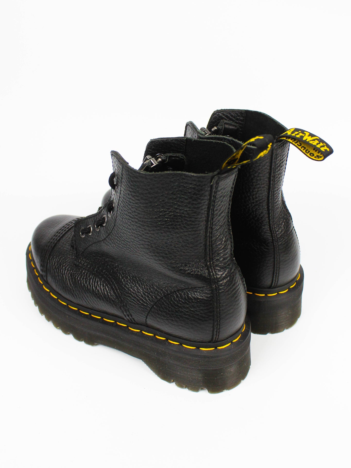 Dr. Martens Sinclair Nappa