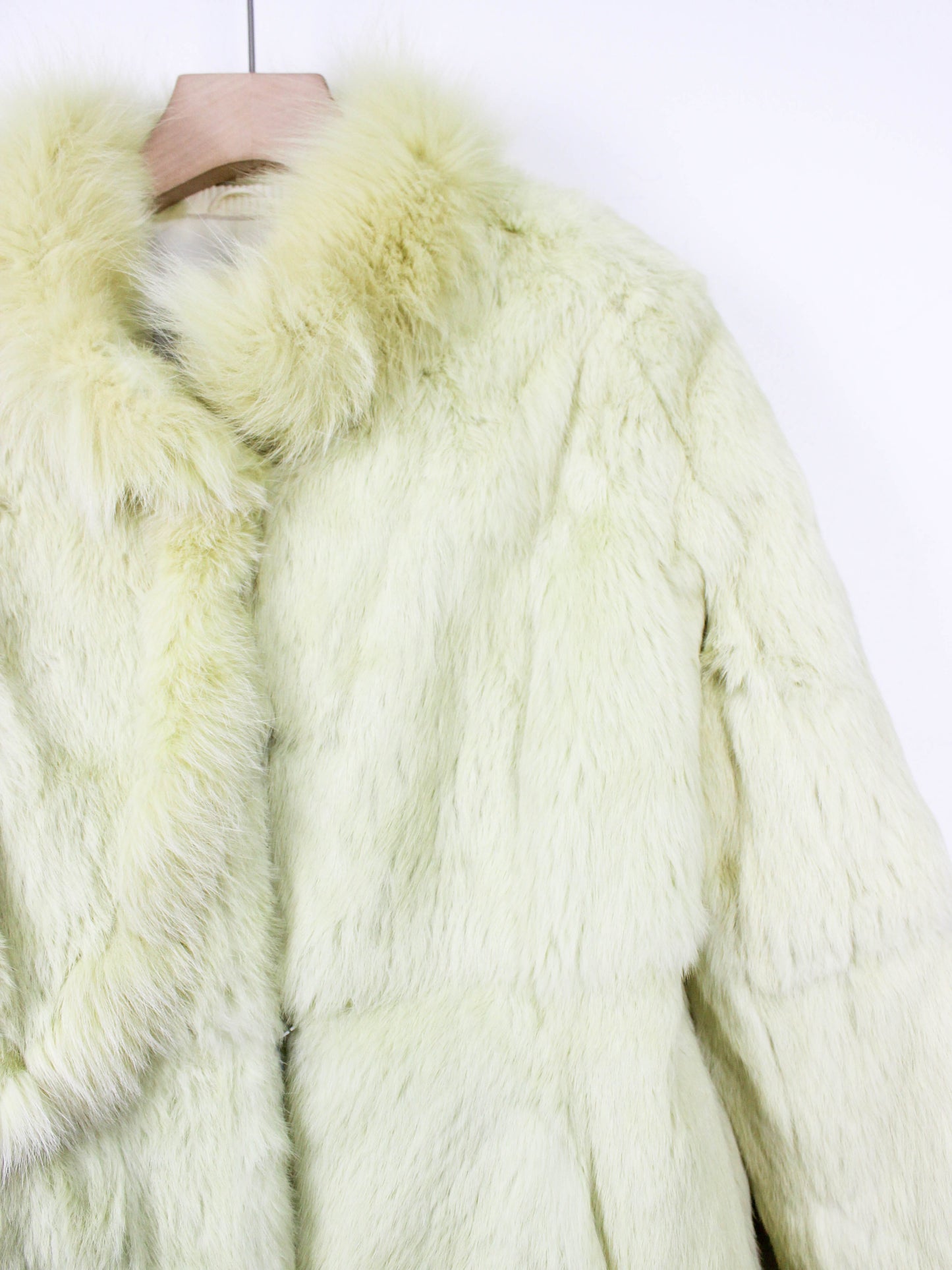 Лимонна вінтажна шуба