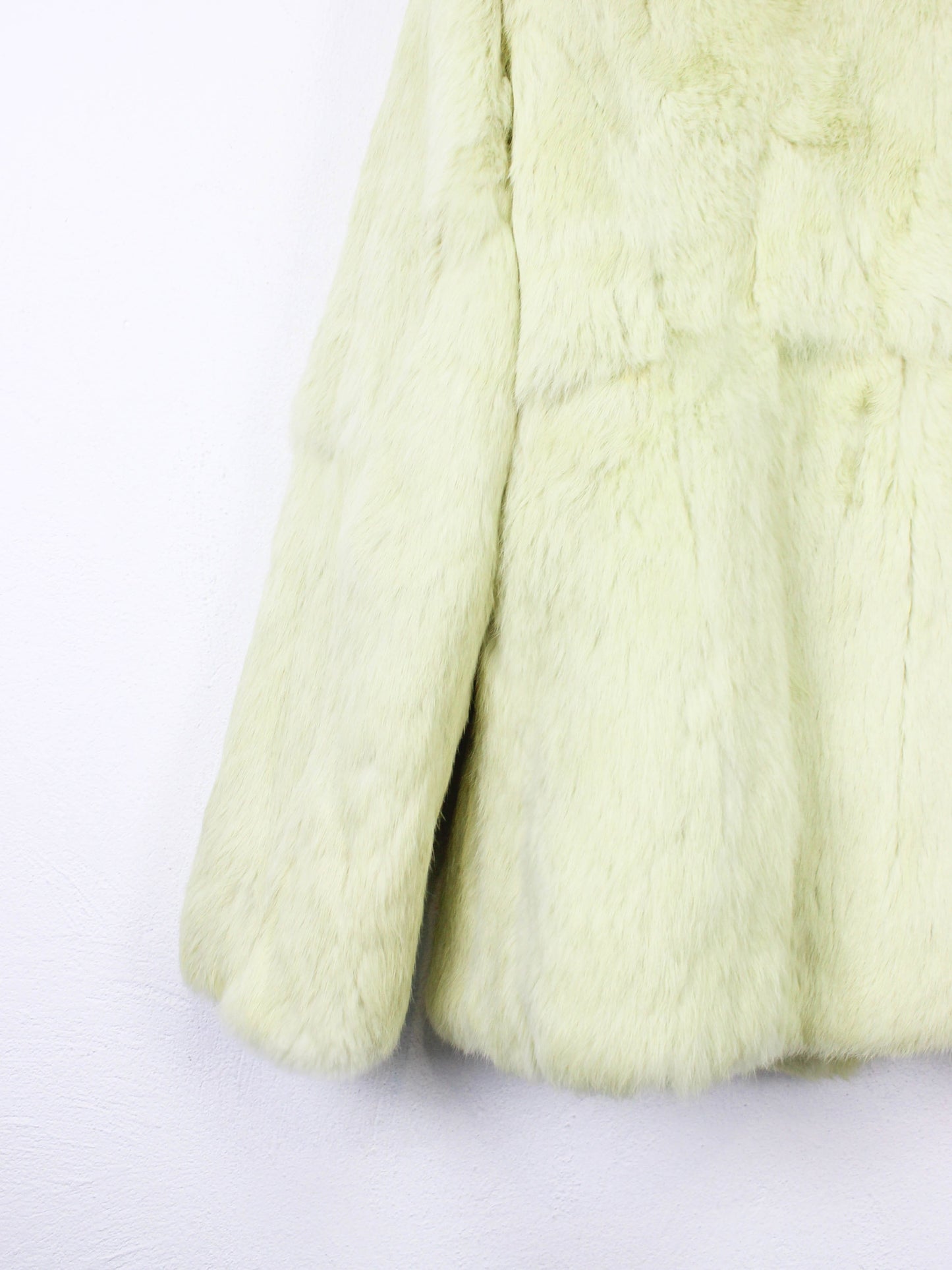 Лимонна вінтажна шуба