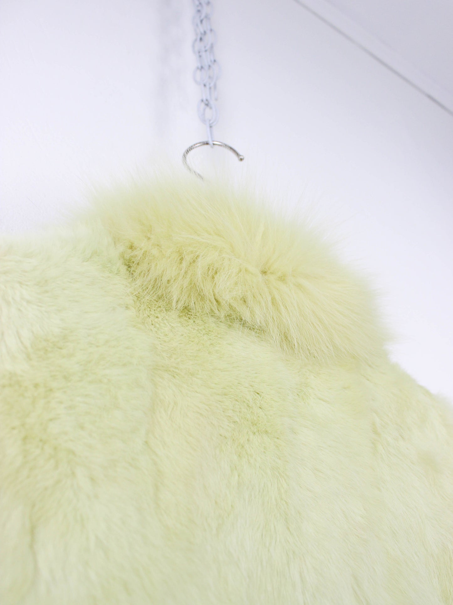 Лимонна вінтажна шуба