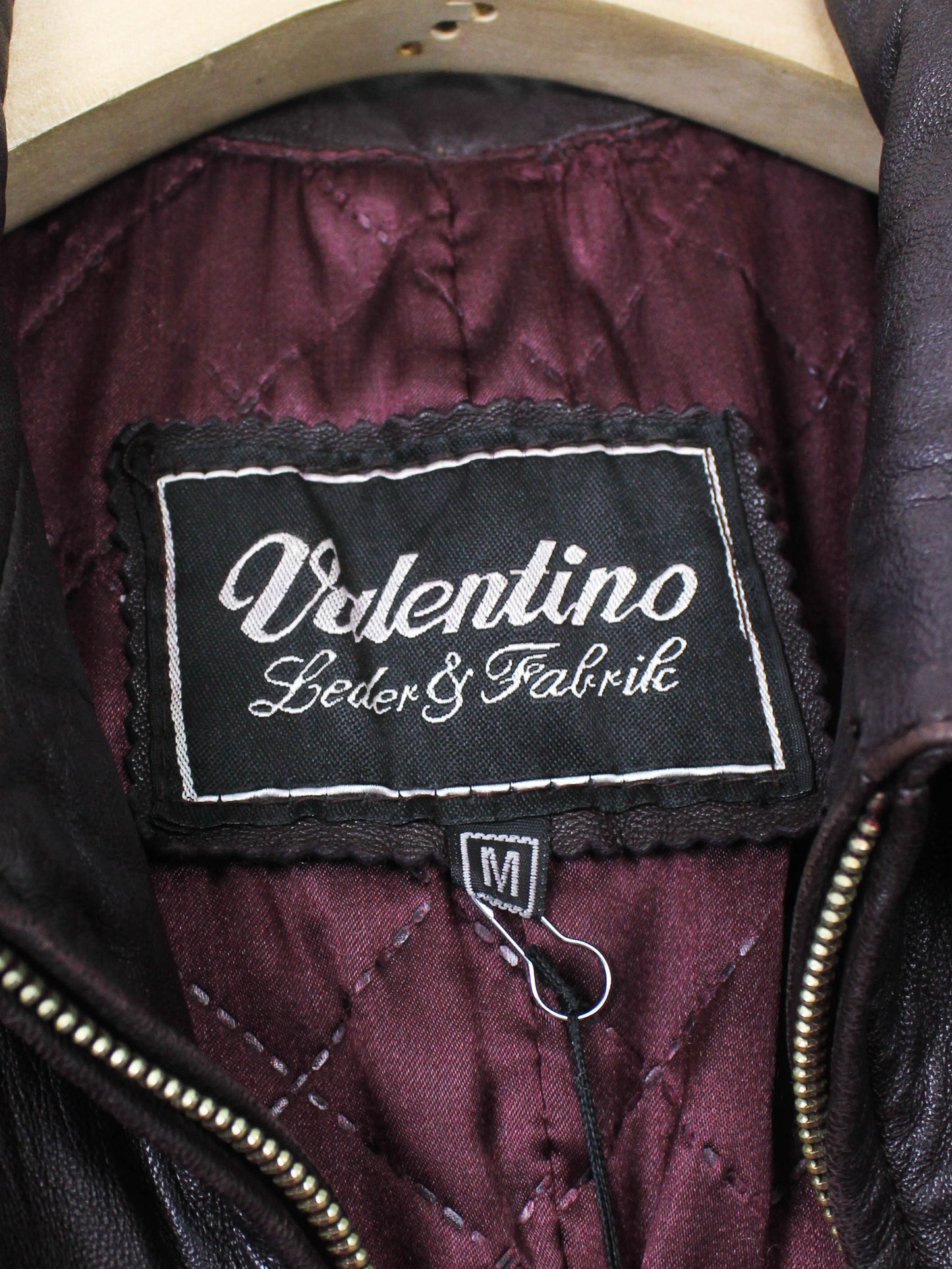 Бордовий шкіряний тренч  Valentino
