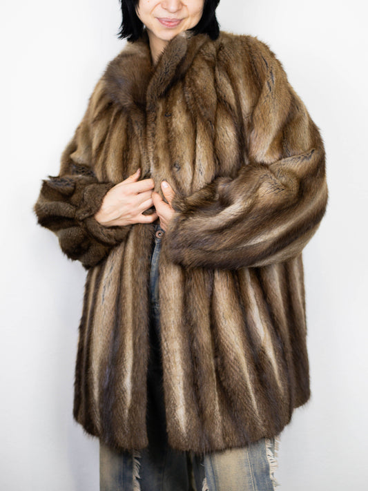 Вінтажна шуба із хутра соболя  C&A "Your Sixth Sense"