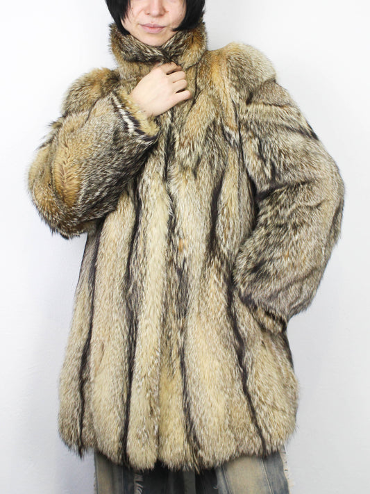 Вінтажна шуба з хутра єнота