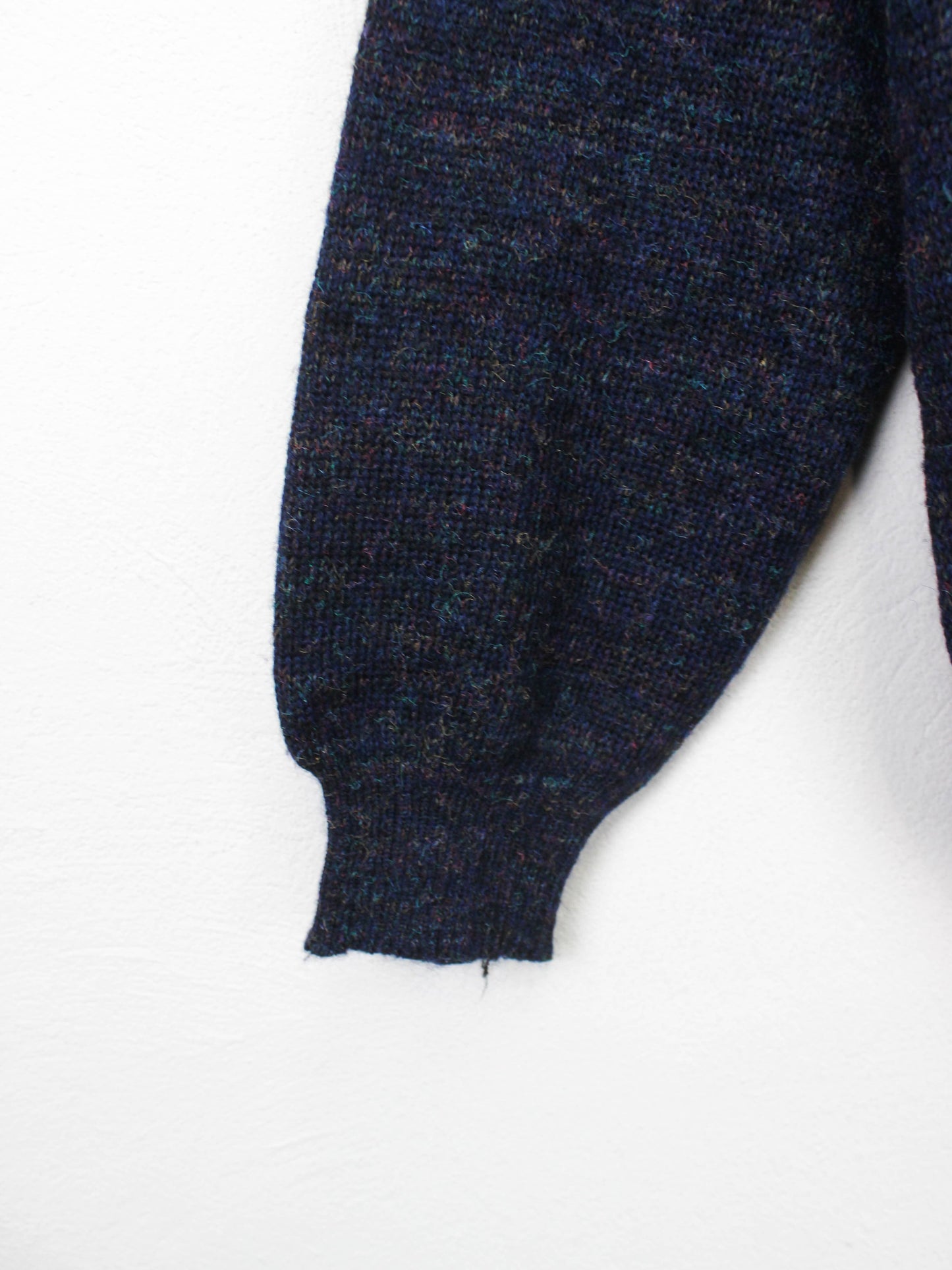 Светр із шкіряними вставками Perquemo Fashion