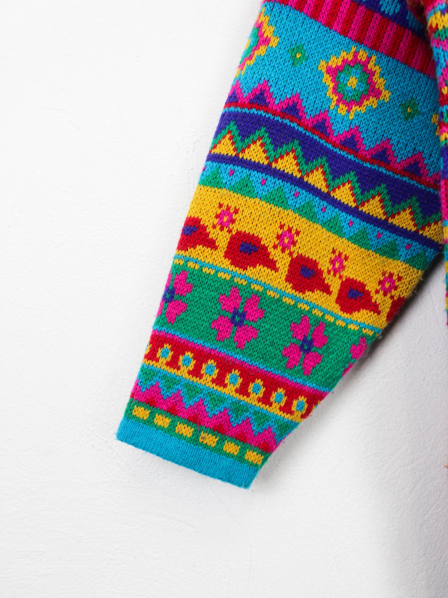 Светрик Honey із барвистим візерунком